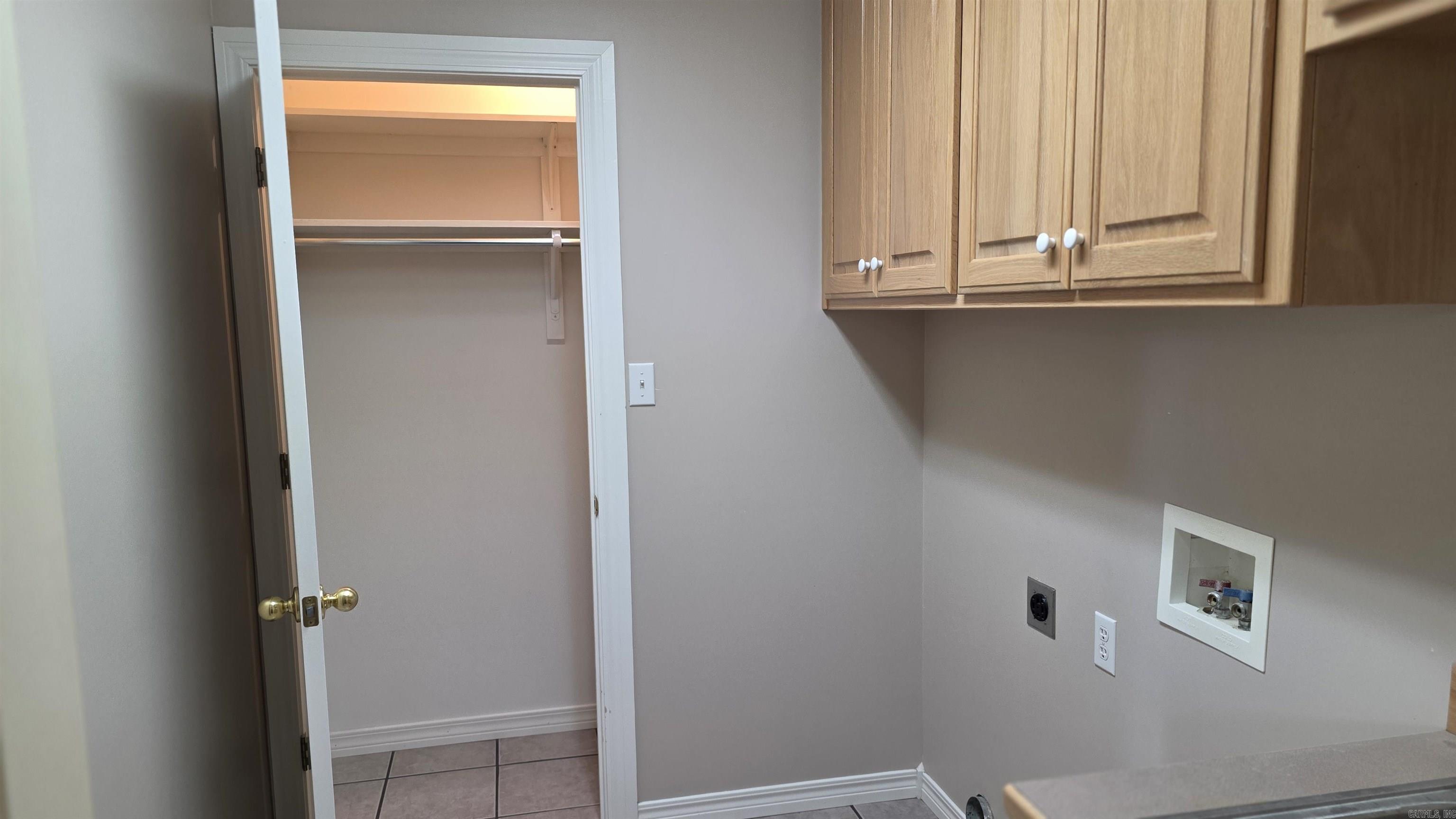 BROOKSIDE ESTATES - Residential