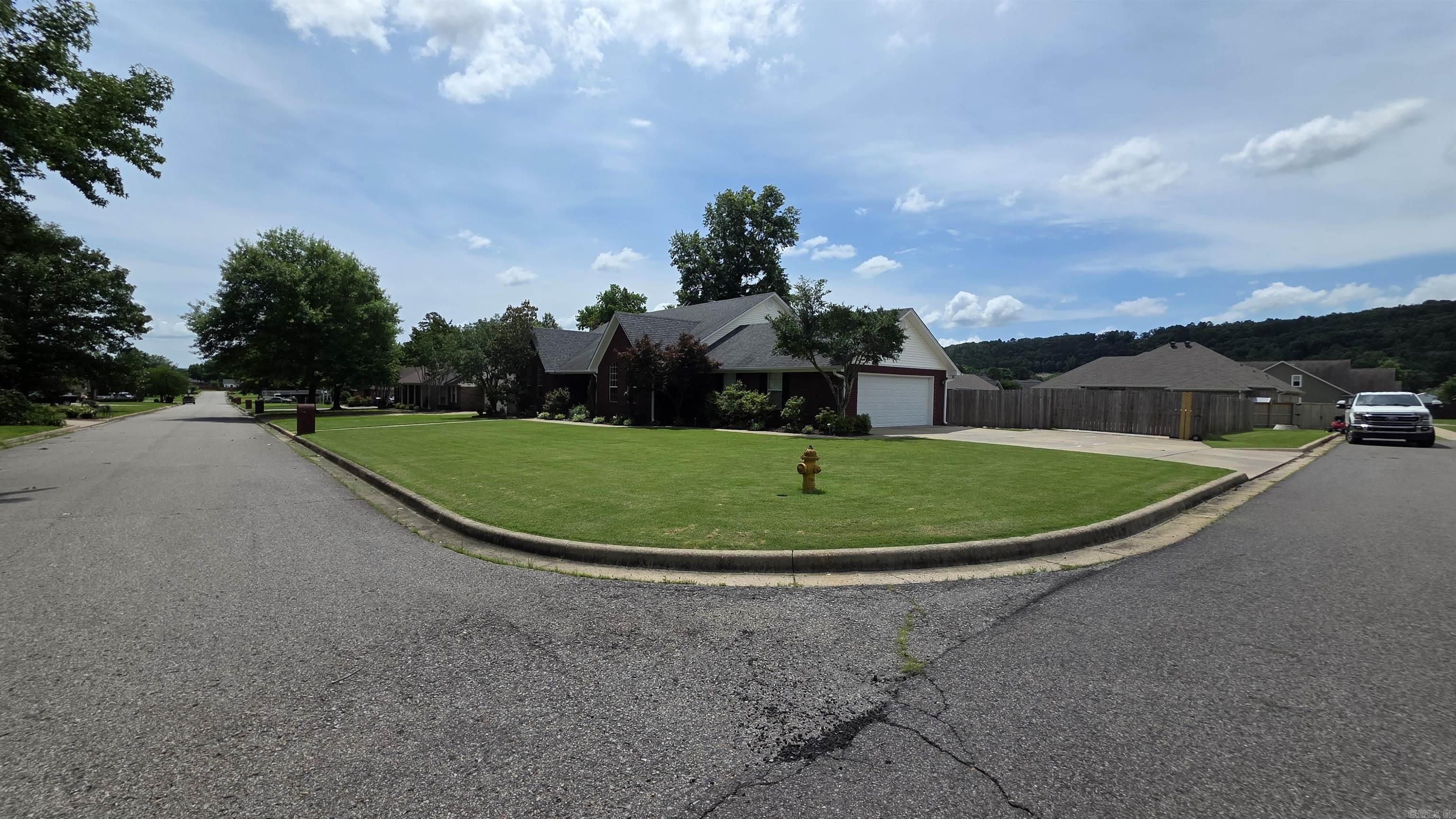 BROOKSIDE ESTATES - Residential