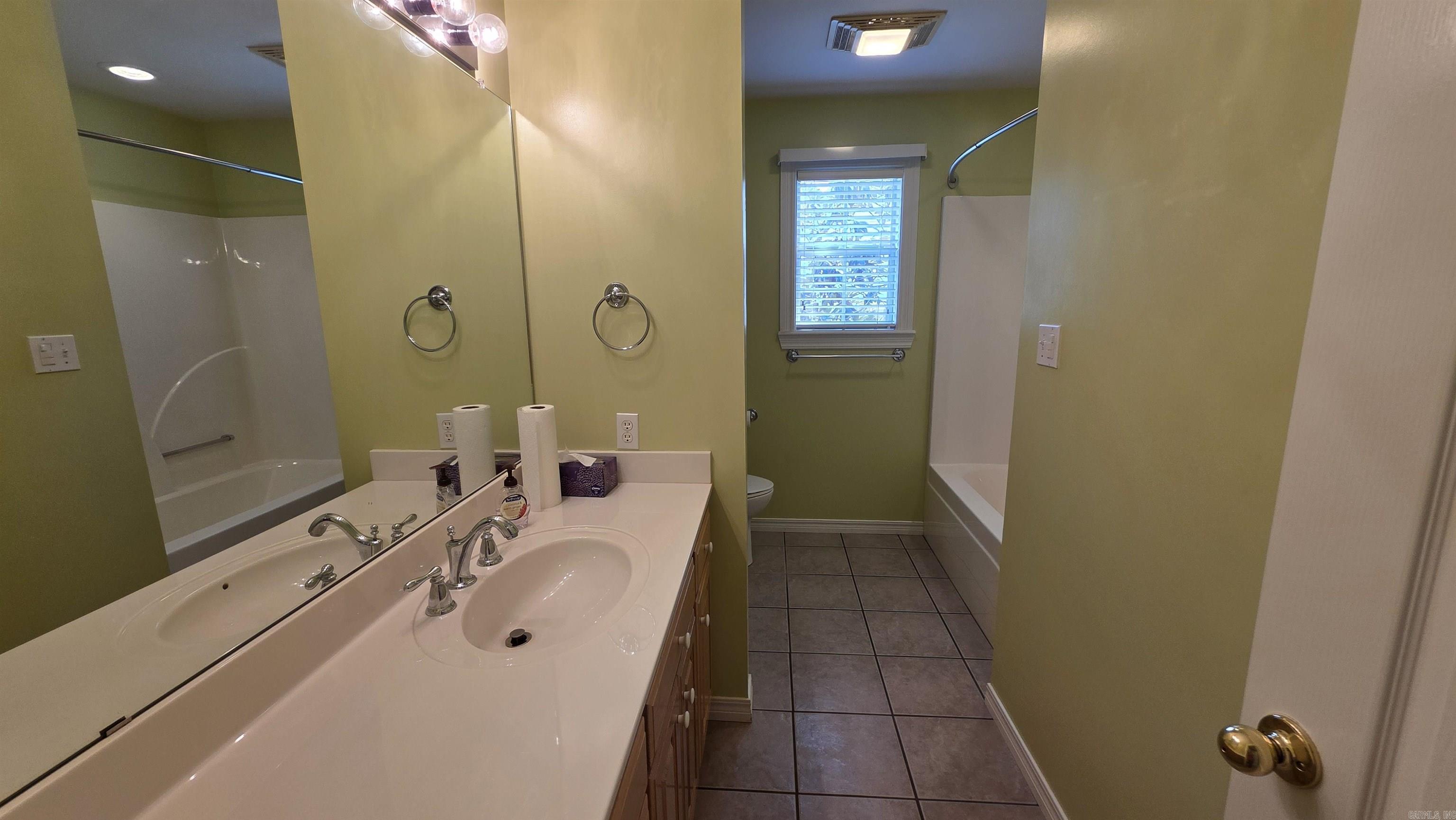 BROOKSIDE ESTATES - Residential