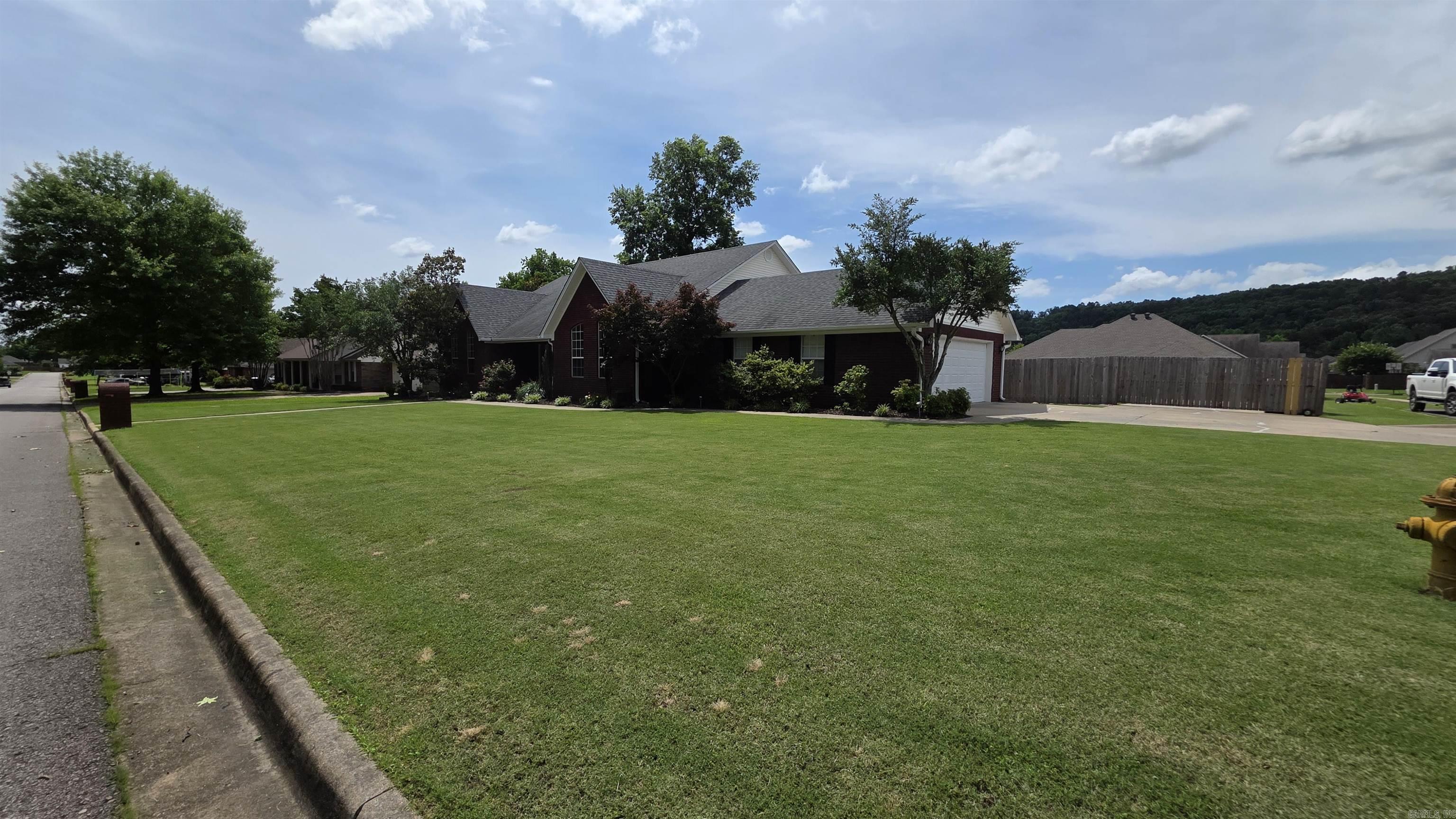 BROOKSIDE ESTATES - Residential