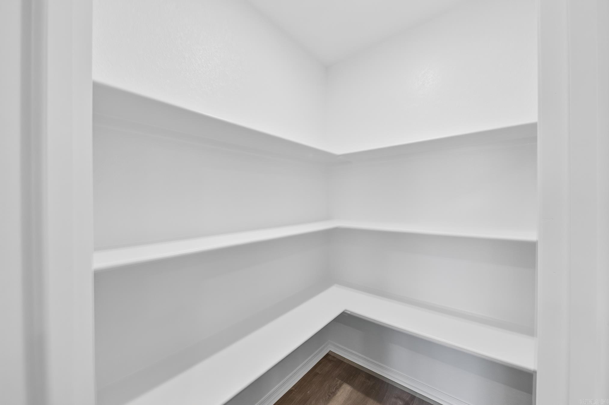 SOUTHFORK RANCH S/D PH I - Residential Lease