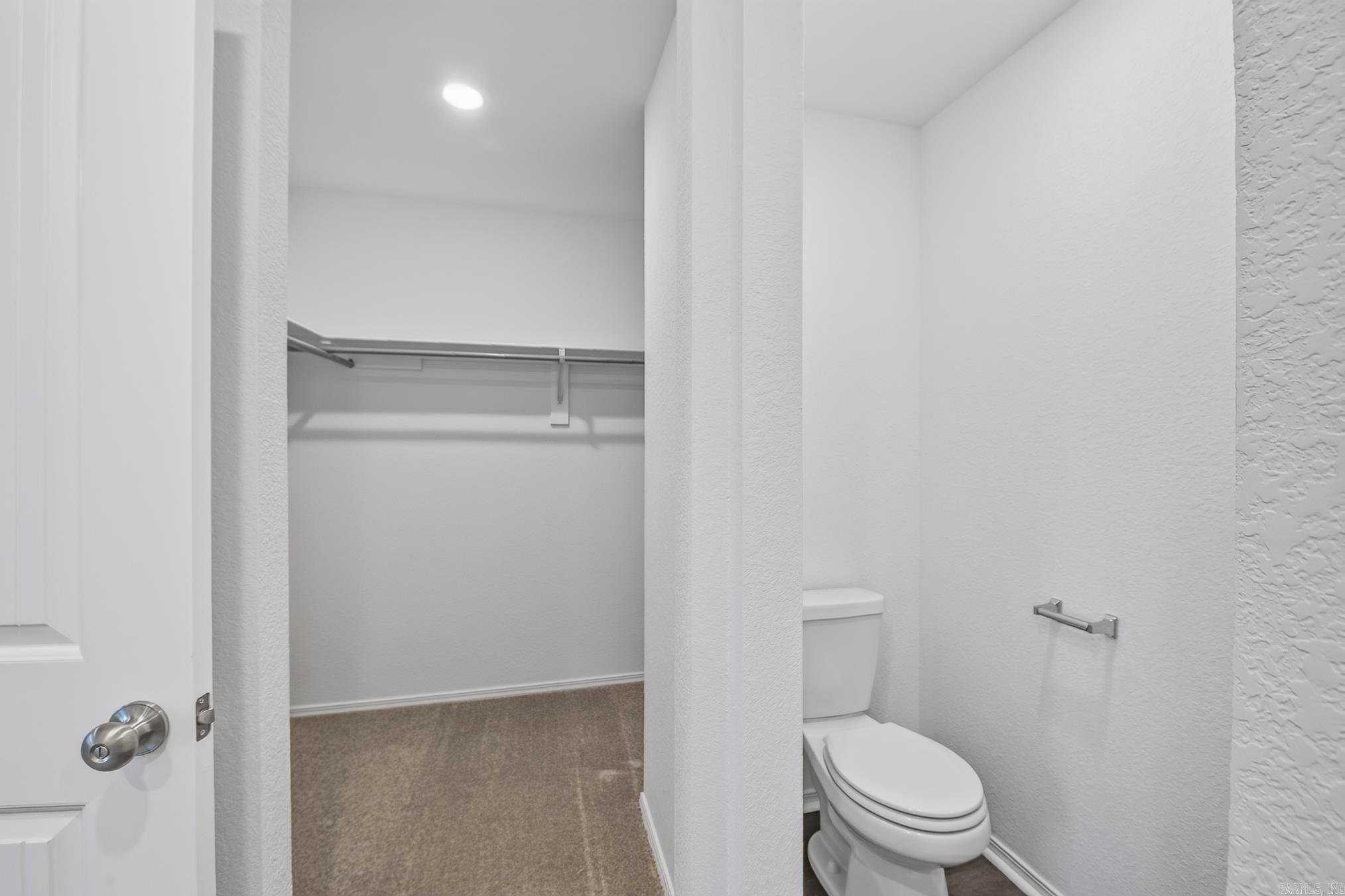 SOUTHFORK RANCH S/D PH I - Residential Lease