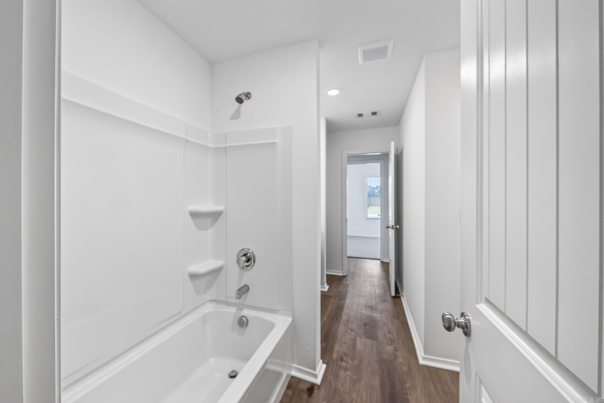 SOUTHFORK RANCH S/D PH I - Residential Lease