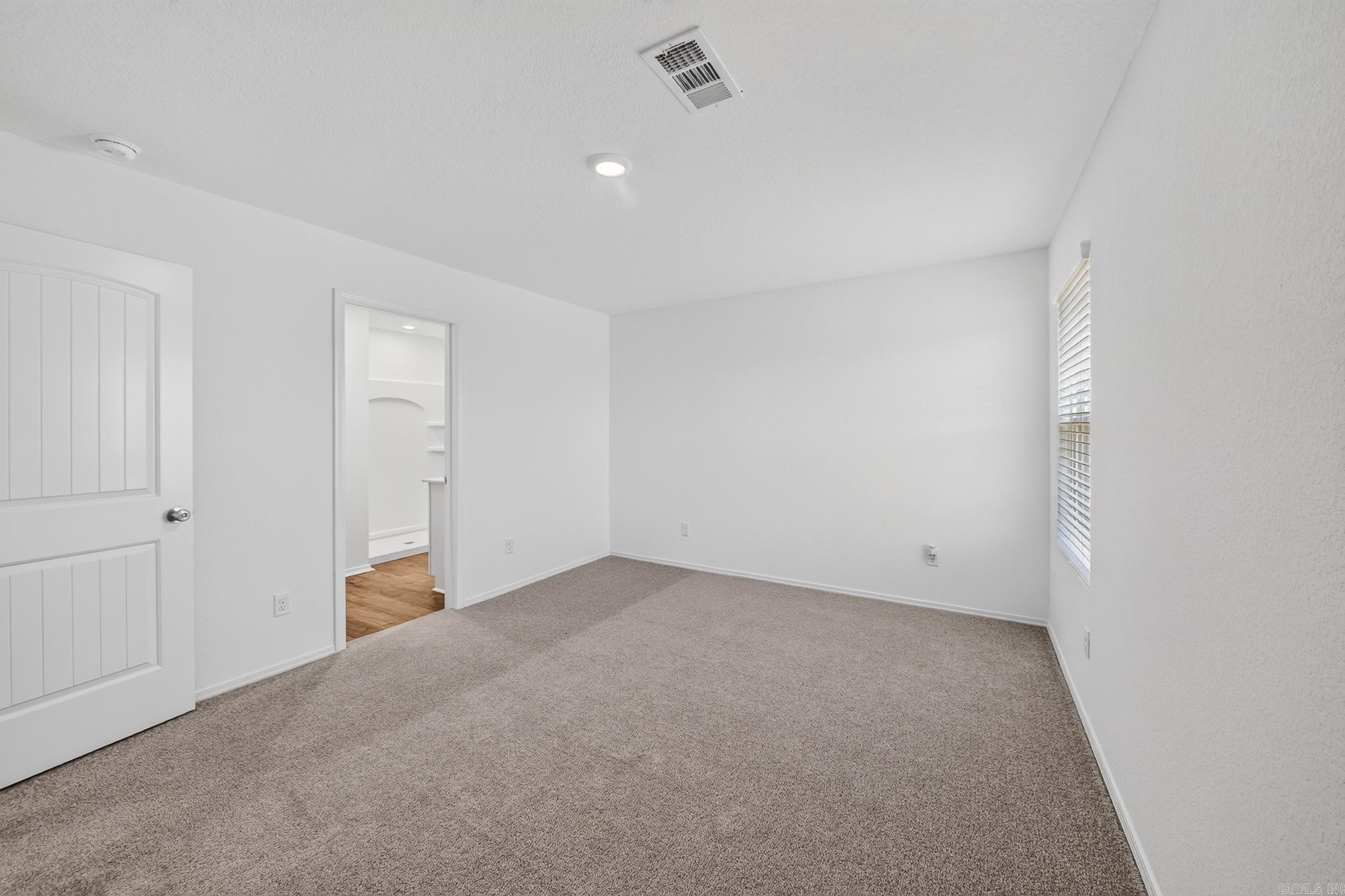 SOUTHFORK RANCH S/D PH I - Residential Lease