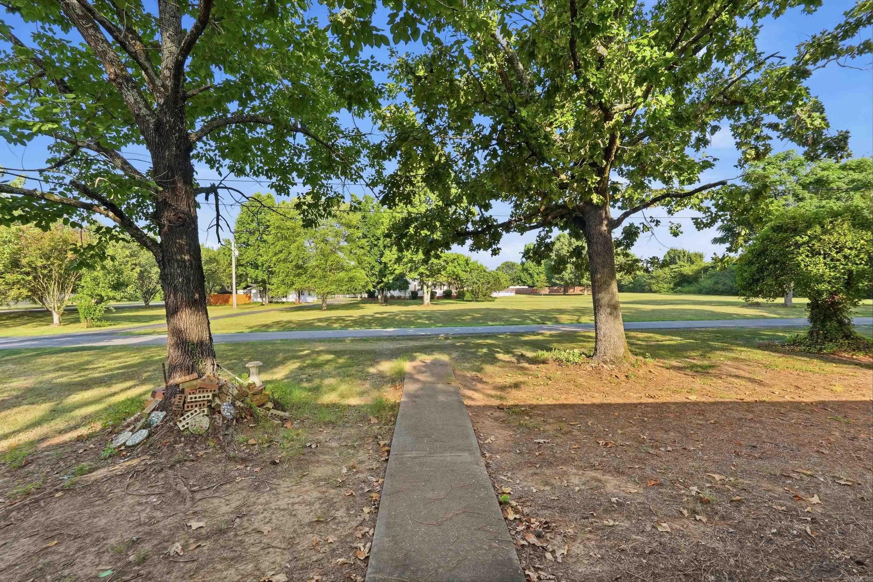 Lake Shore - Residential