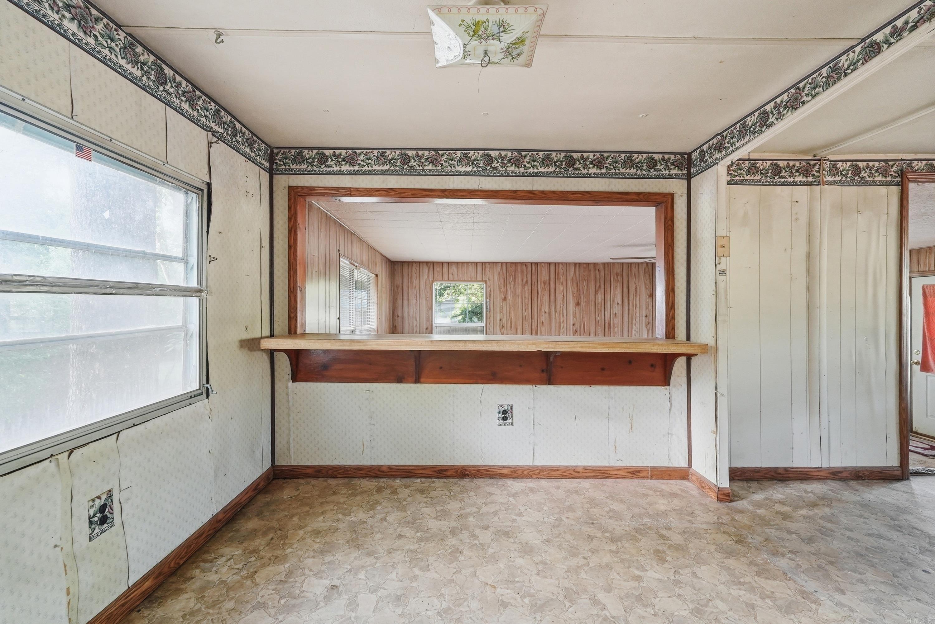Lake Shore - Residential