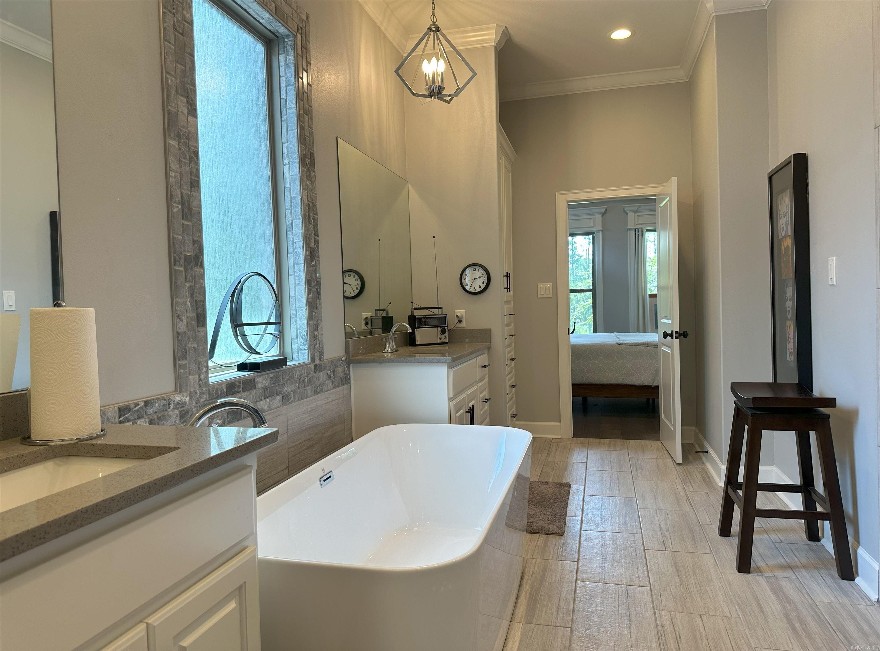 ISABELLA GOLF COURSE - Residential