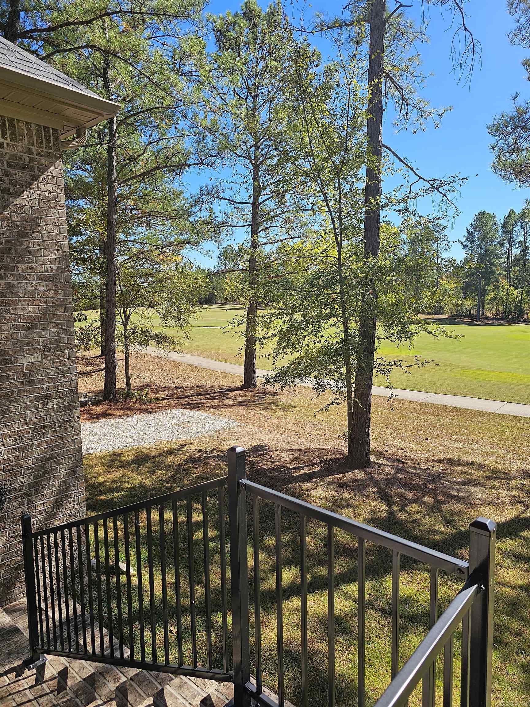 ISABELLA GOLF COURSE - Residential