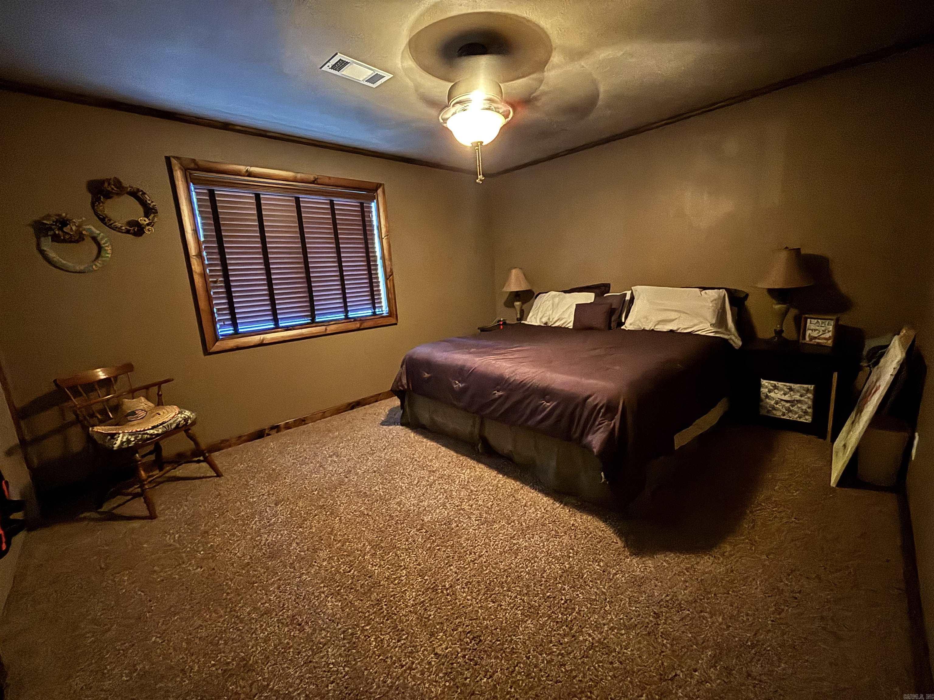 WHISPERING SPRINGS - Residential