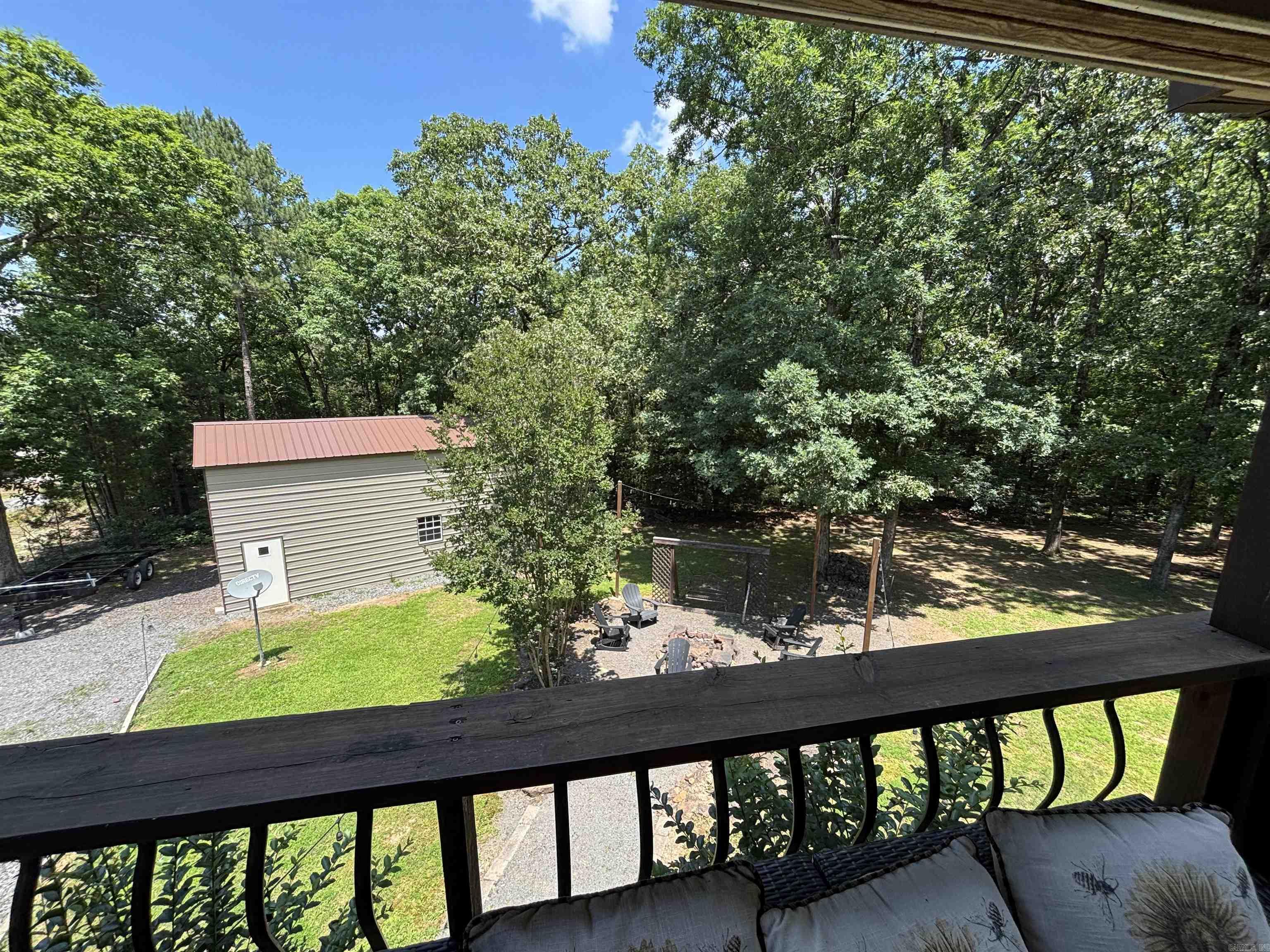 WHISPERING SPRINGS - Residential