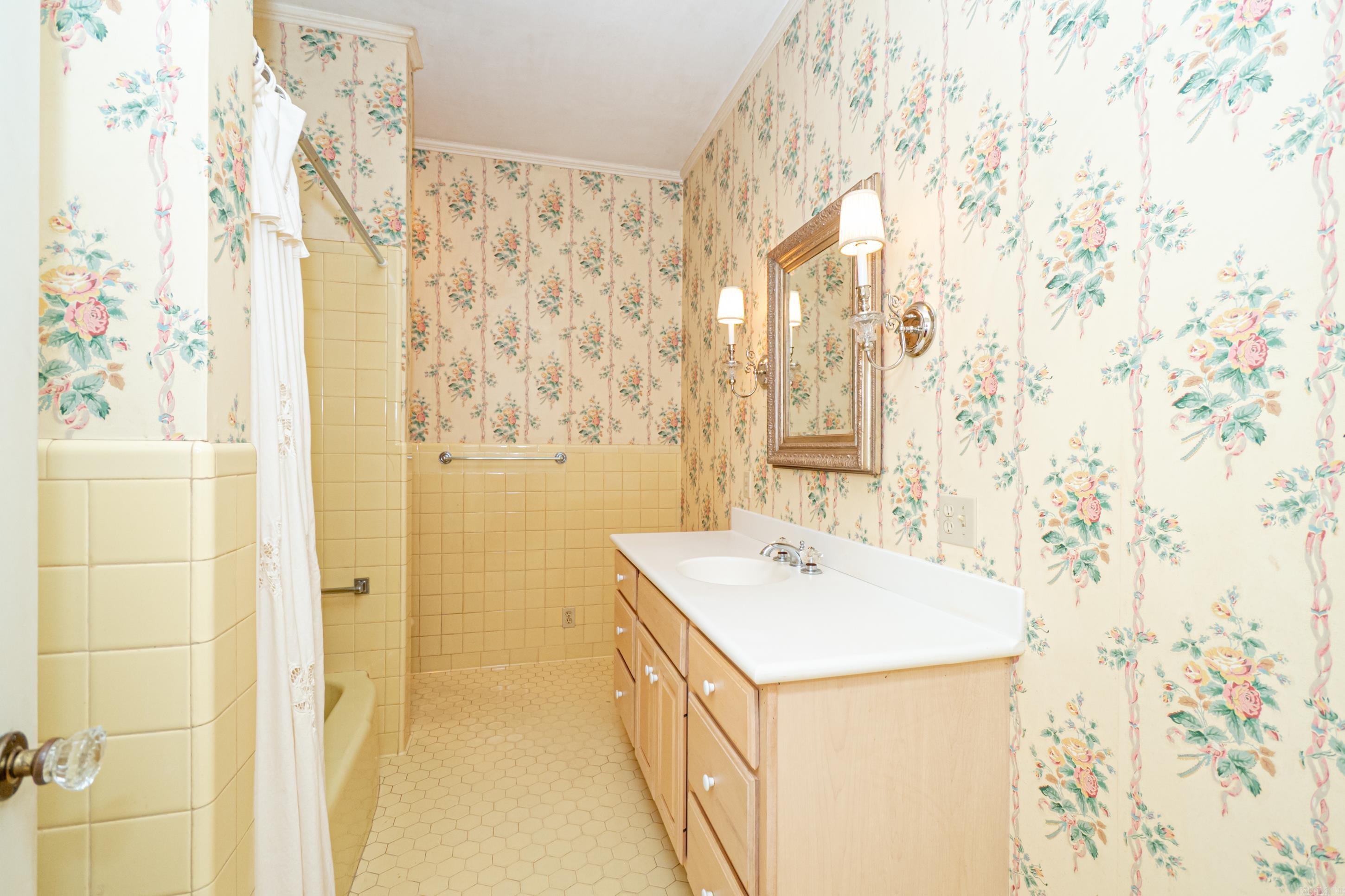 MELLORS 4TH - Residential