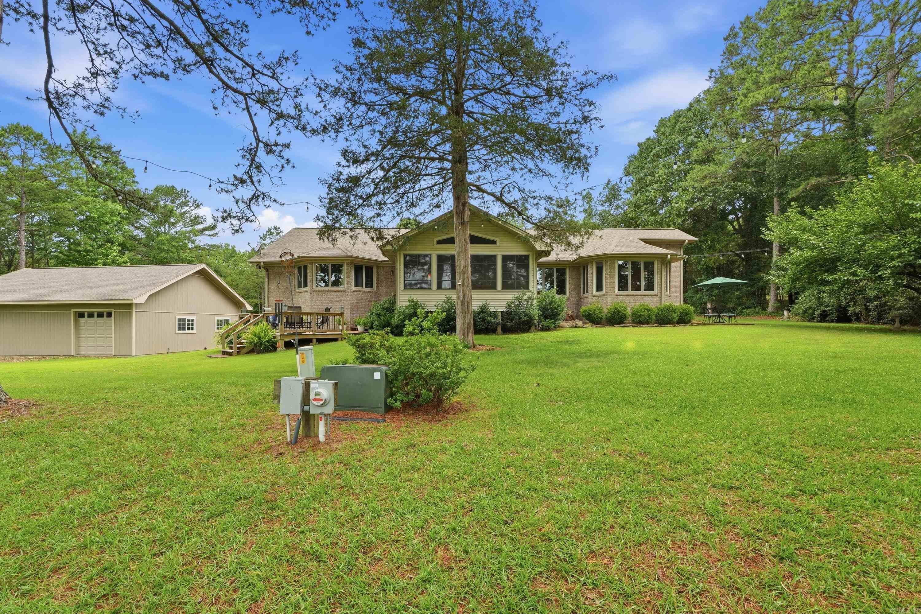 MOUNTAIN RANCH - Residential