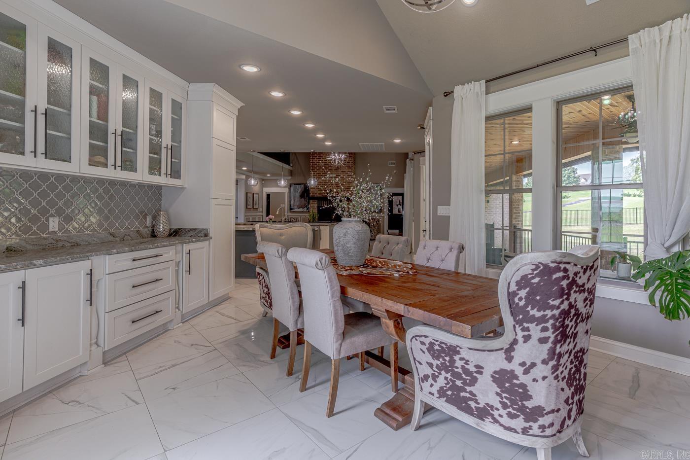 STEELE CANNON ESTATES - Residential