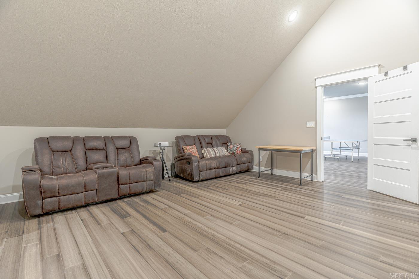 STEELE CANNON ESTATES - Residential