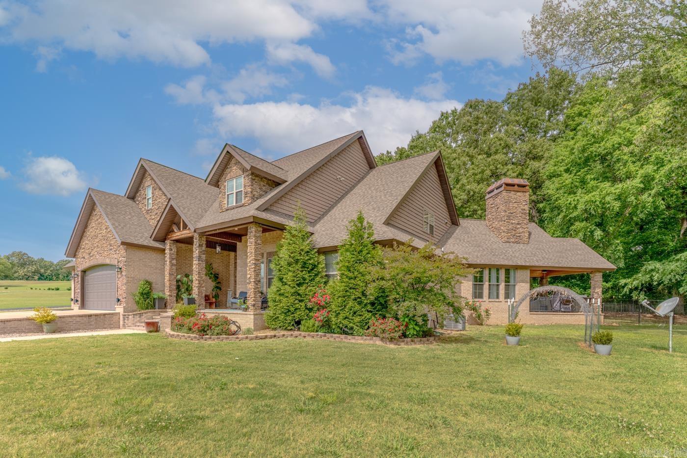 STEELE CANNON ESTATES - Residential