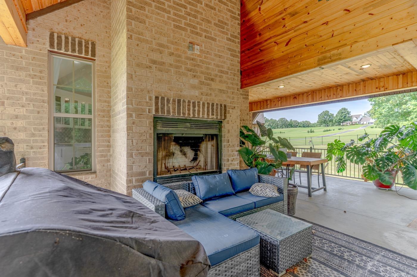 STEELE CANNON ESTATES - Residential