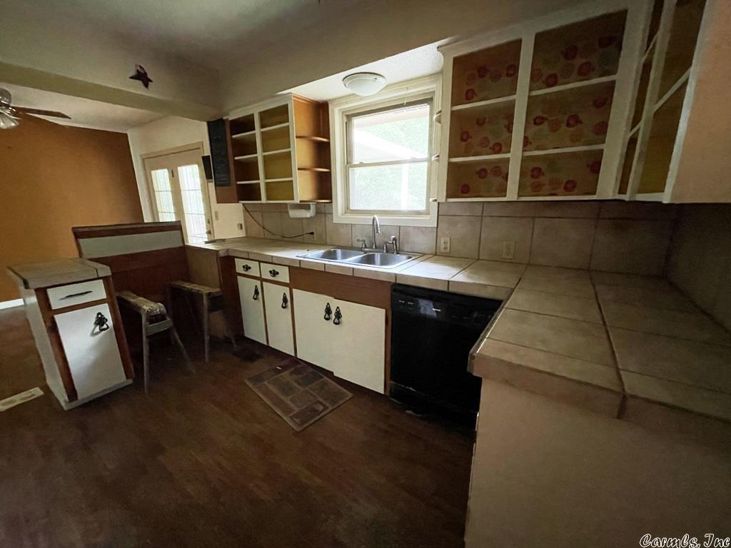 PIONEER PARK - Residential