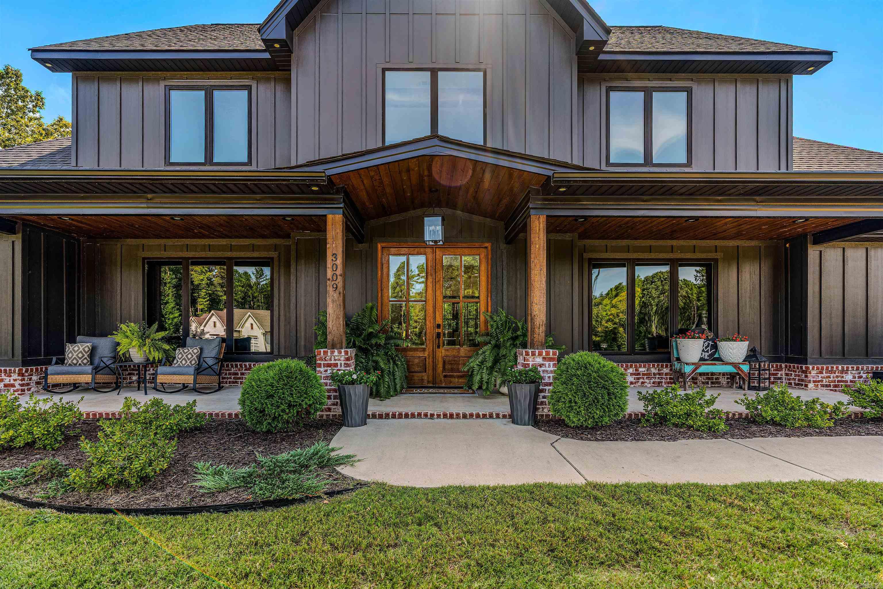WILLIAMS CREEK - Residential