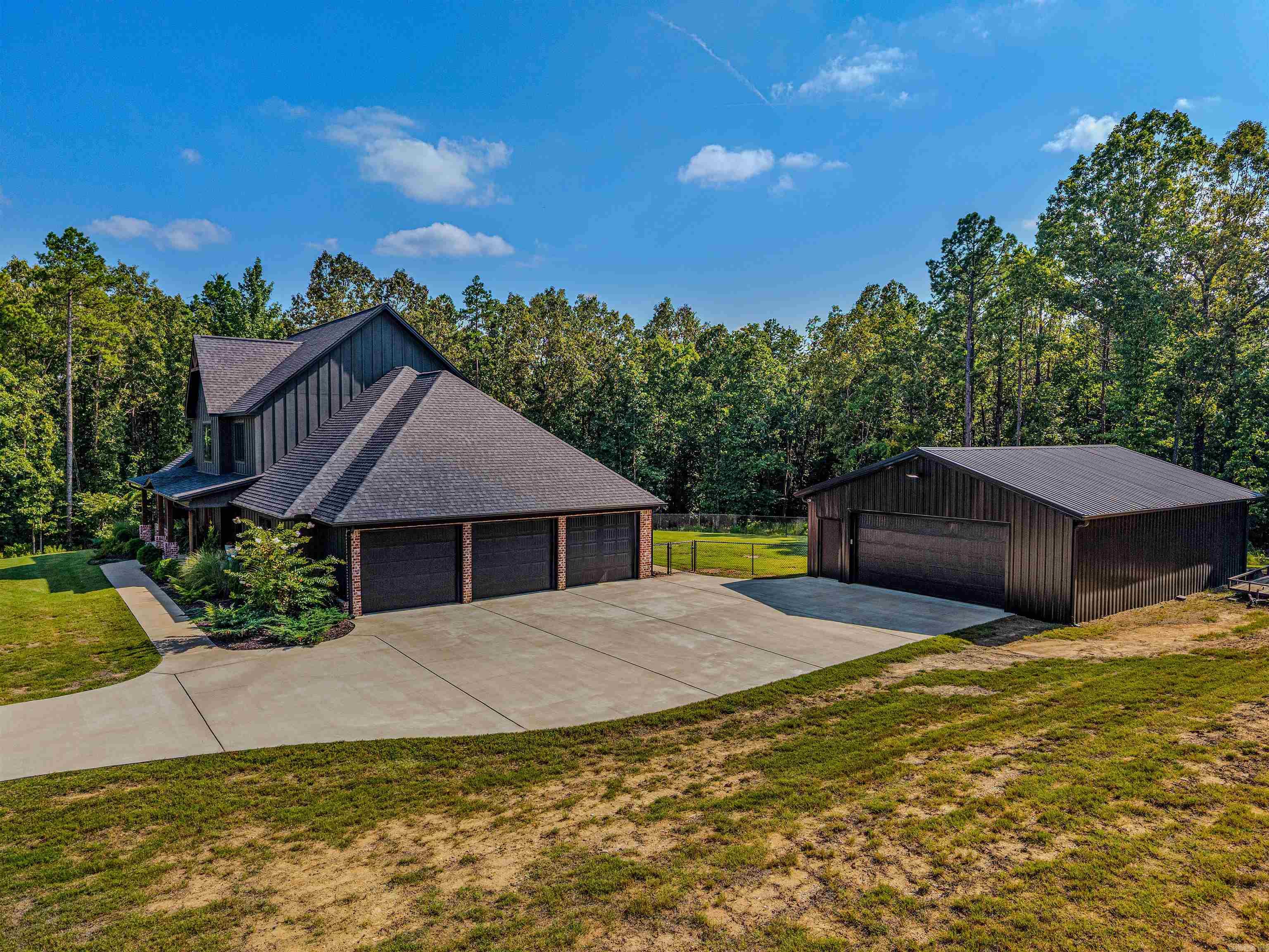 WILLIAMS CREEK - Residential