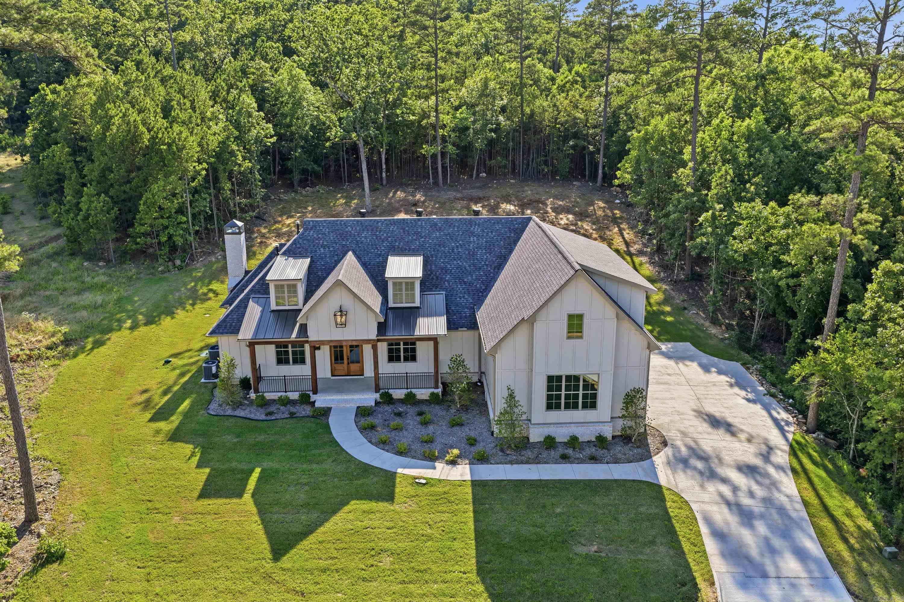WATERVIEW ESTATES - Residential