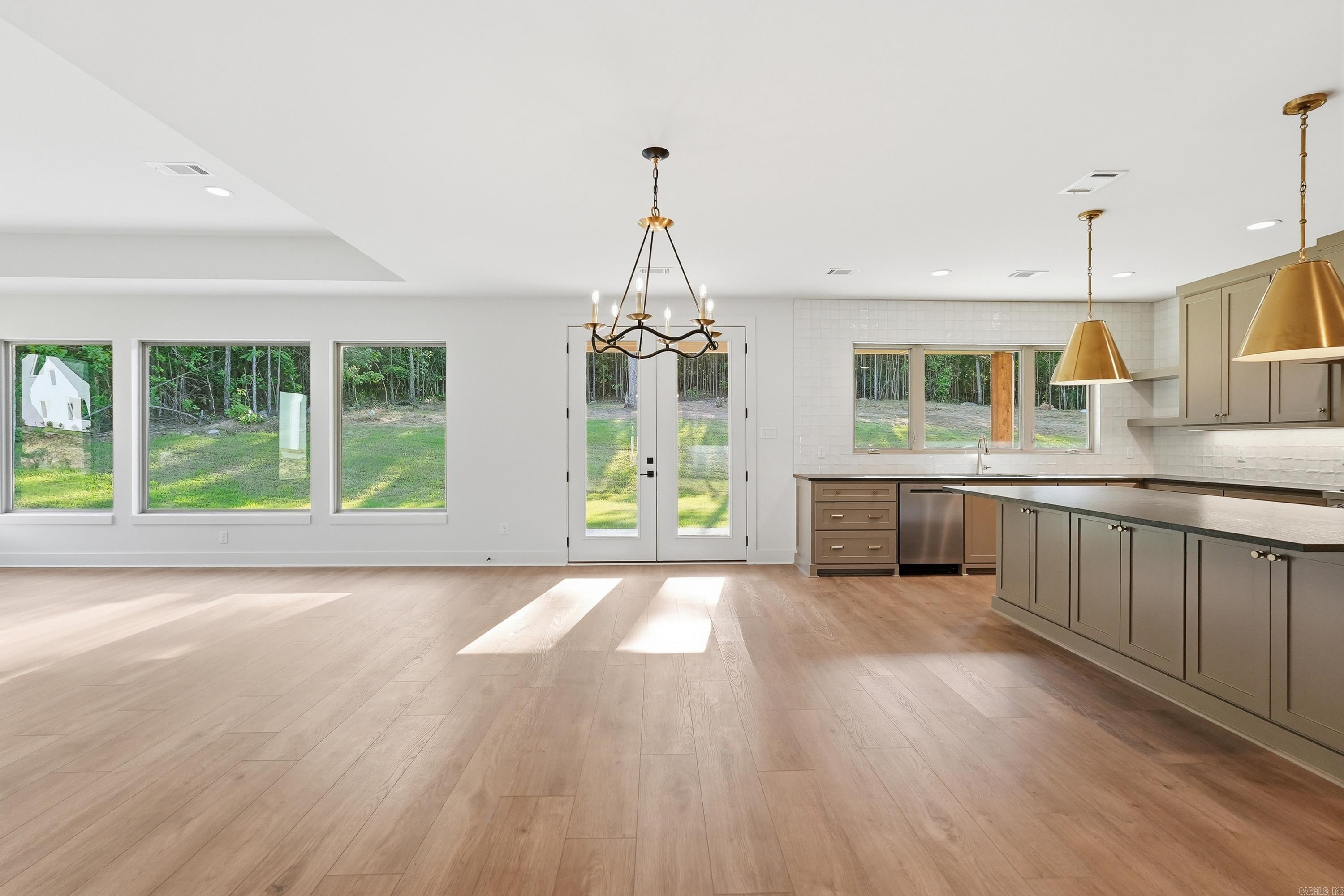 WATERVIEW ESTATES - Residential