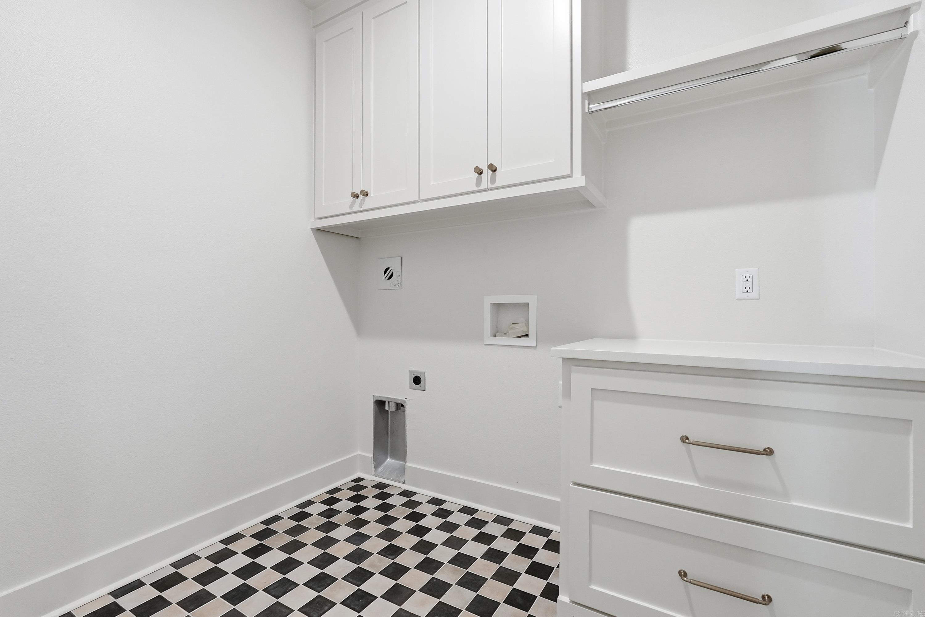 WATERVIEW ESTATES - Residential