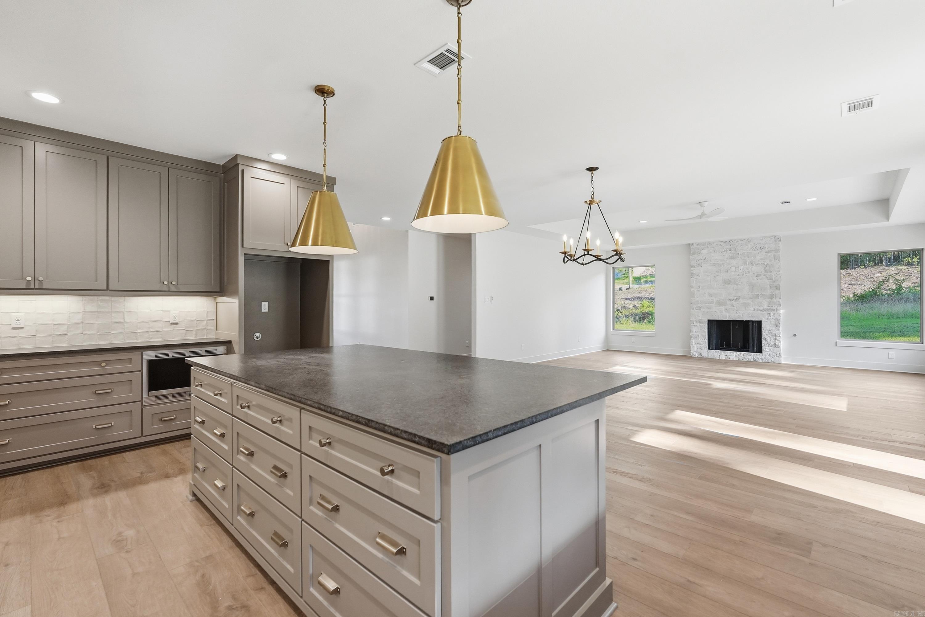 WATERVIEW ESTATES - Residential