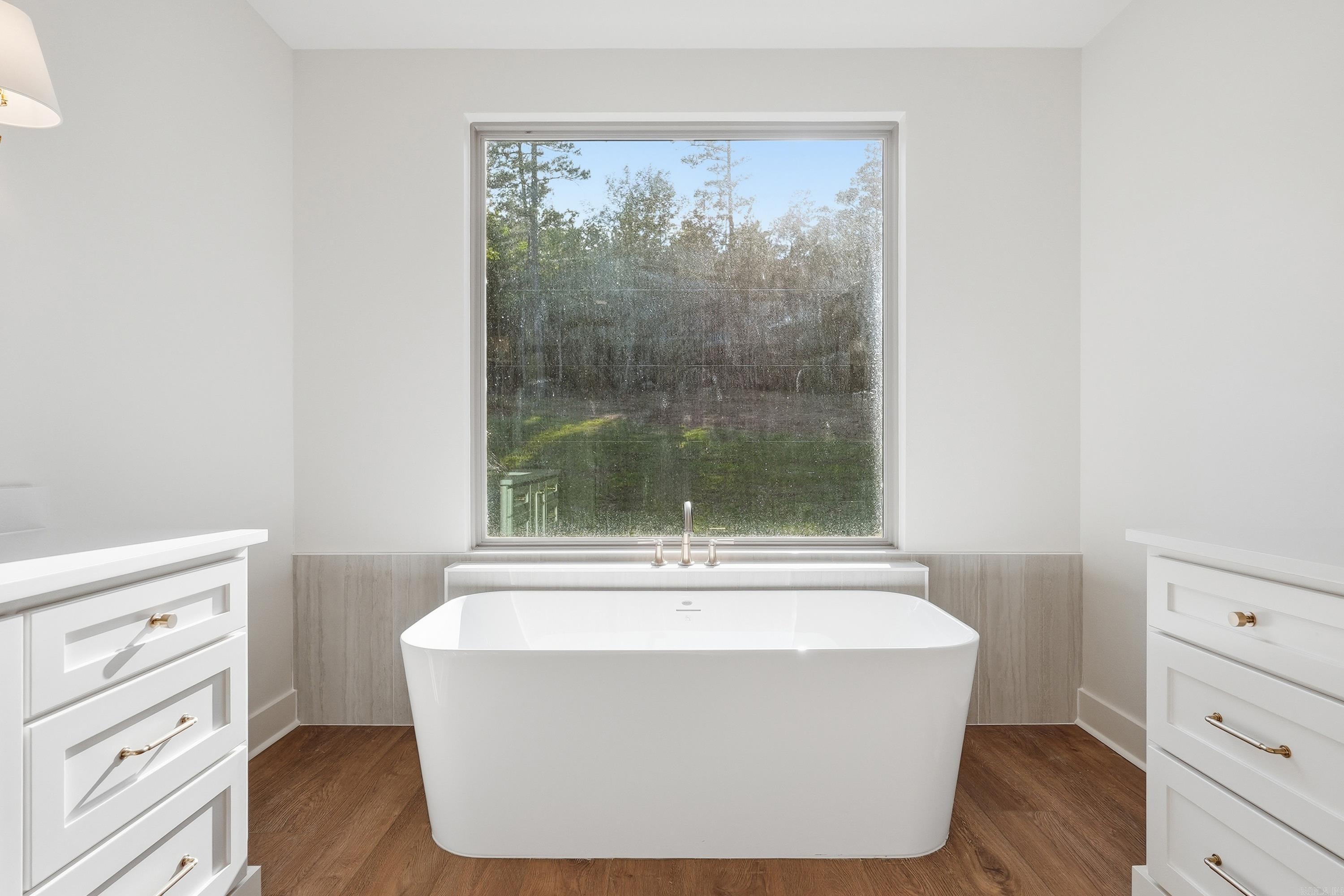 WATERVIEW ESTATES - Residential