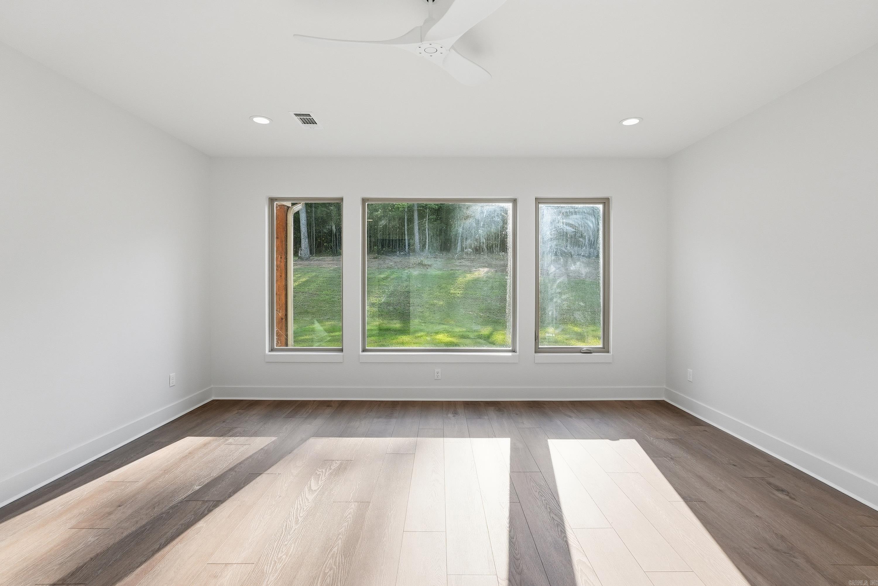 WATERVIEW ESTATES - Residential