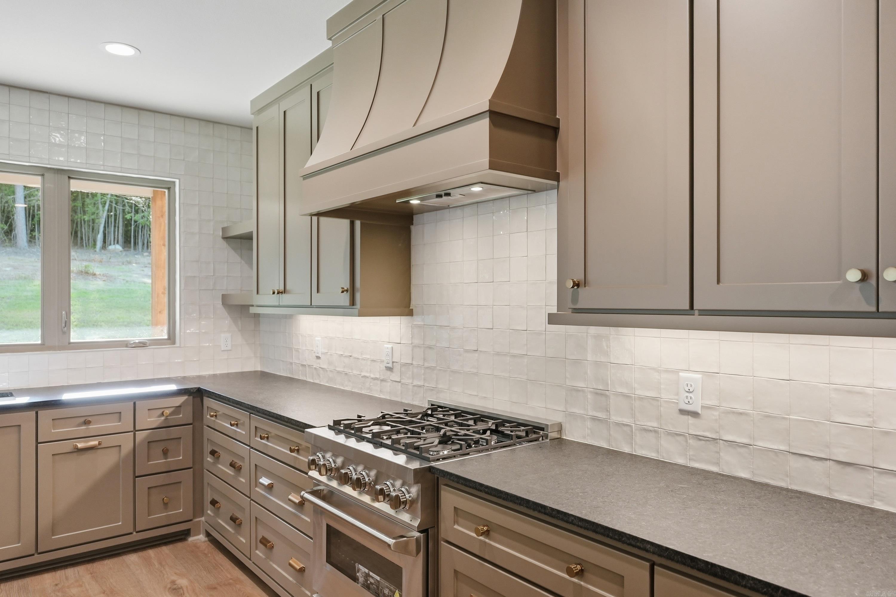 WATERVIEW ESTATES - Residential