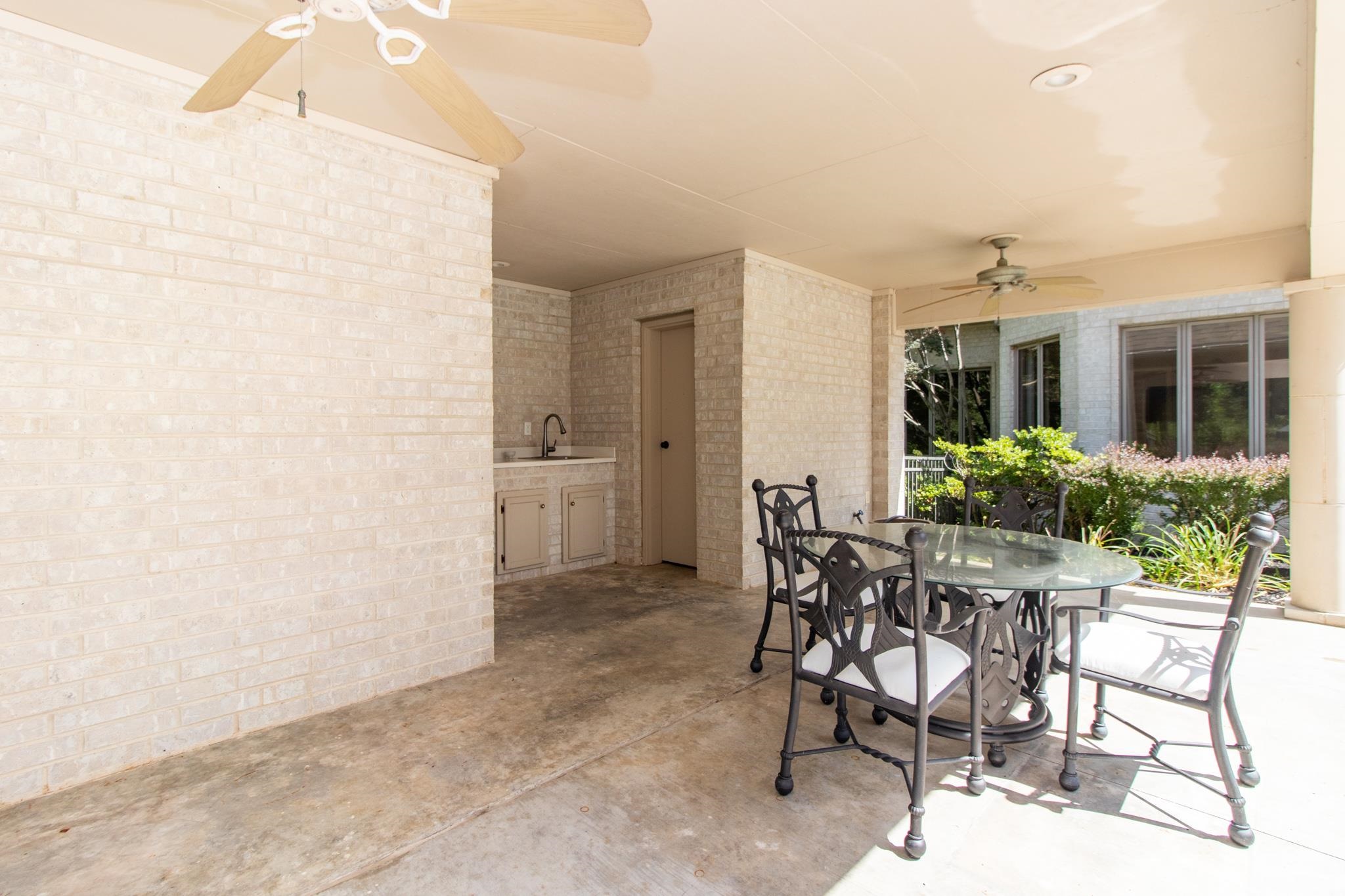 Ridgepointe Country Club - Residential