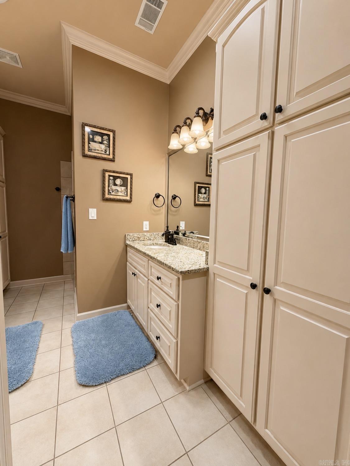 CROSBY VALLEY ESTATES - Residential