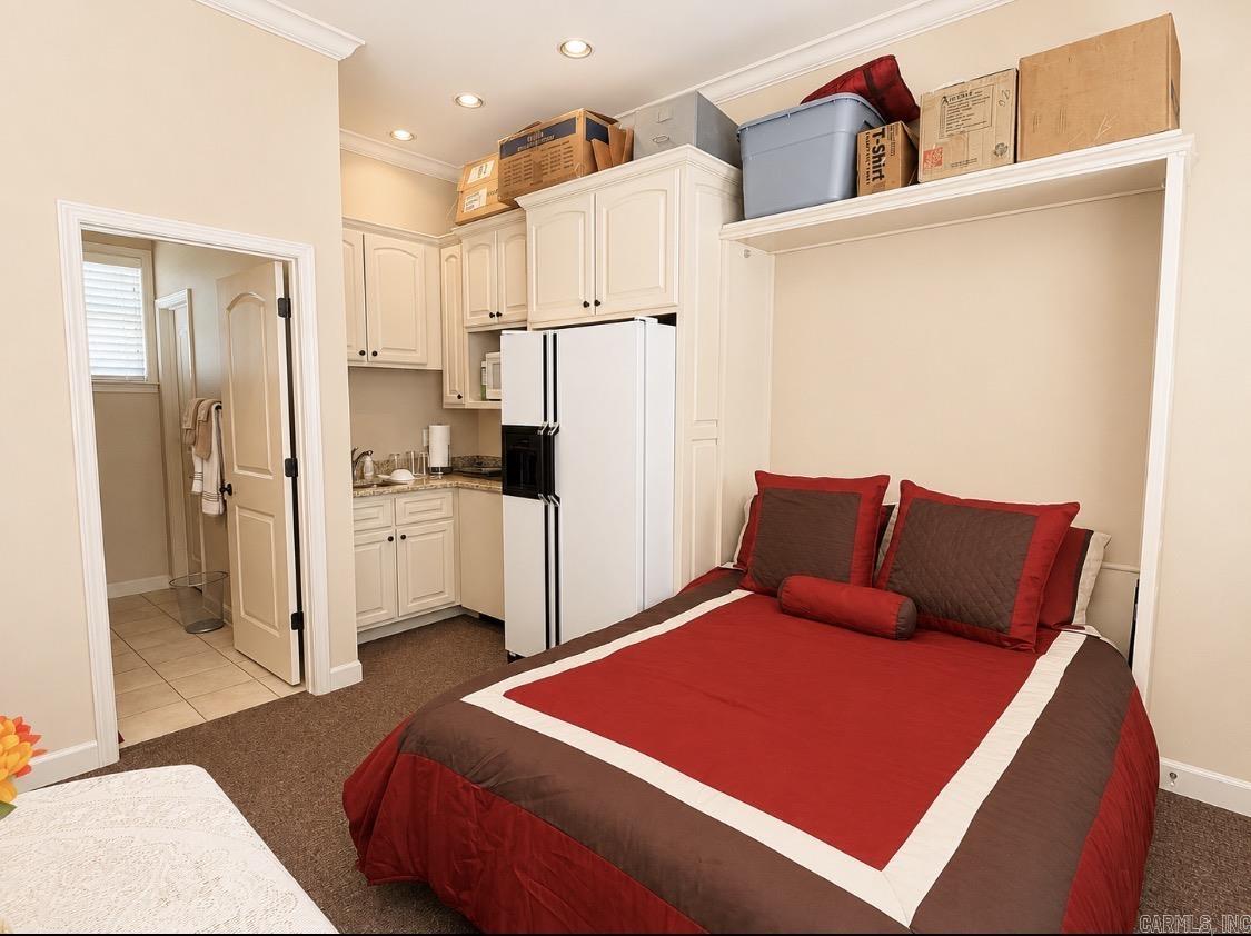 CROSBY VALLEY ESTATES - Residential