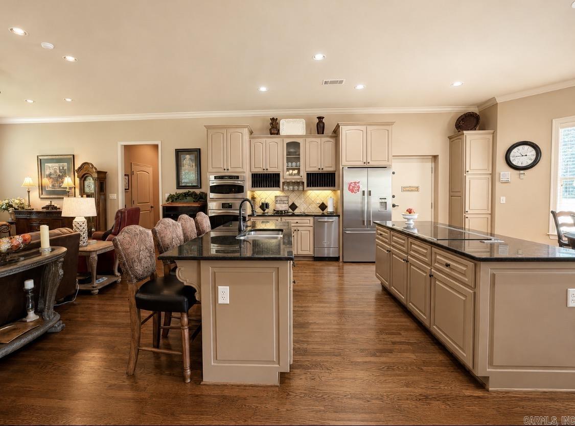 CROSBY VALLEY ESTATES - Residential