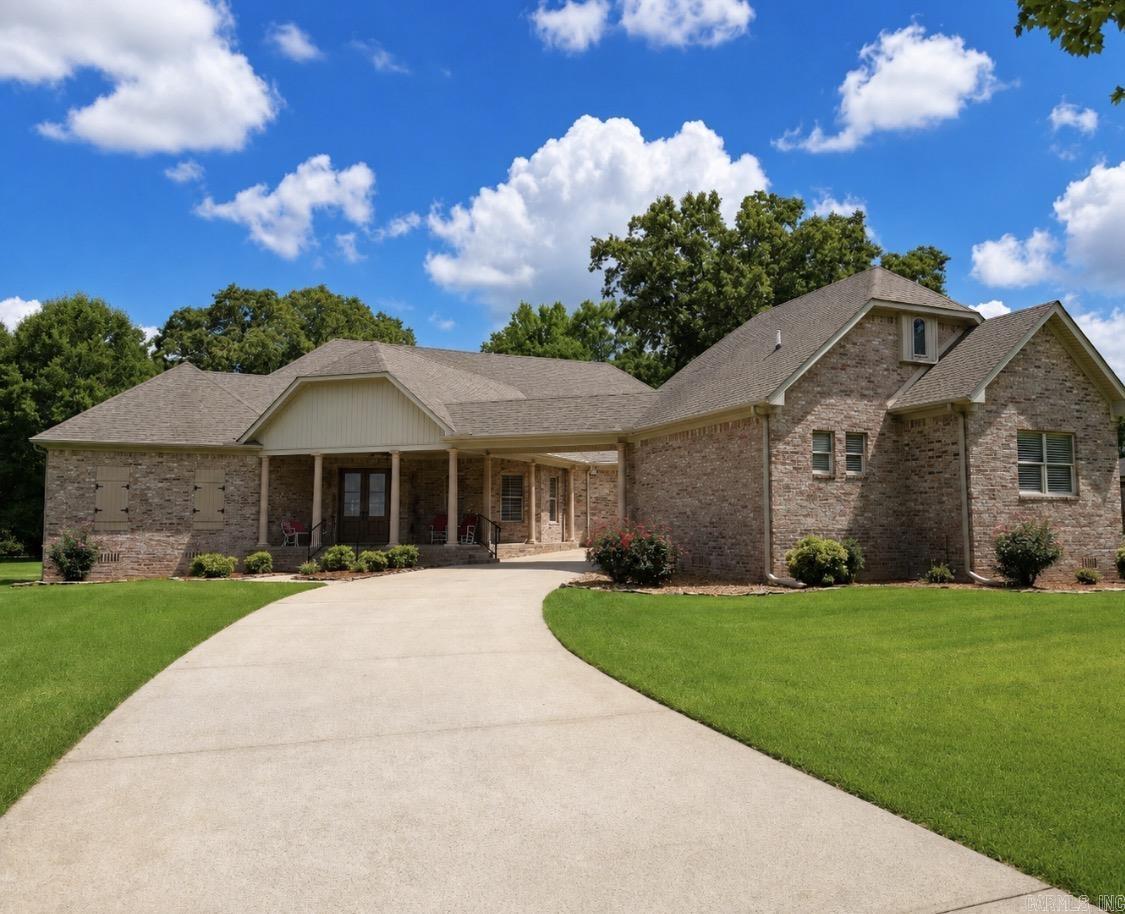 CROSBY VALLEY ESTATES - Residential