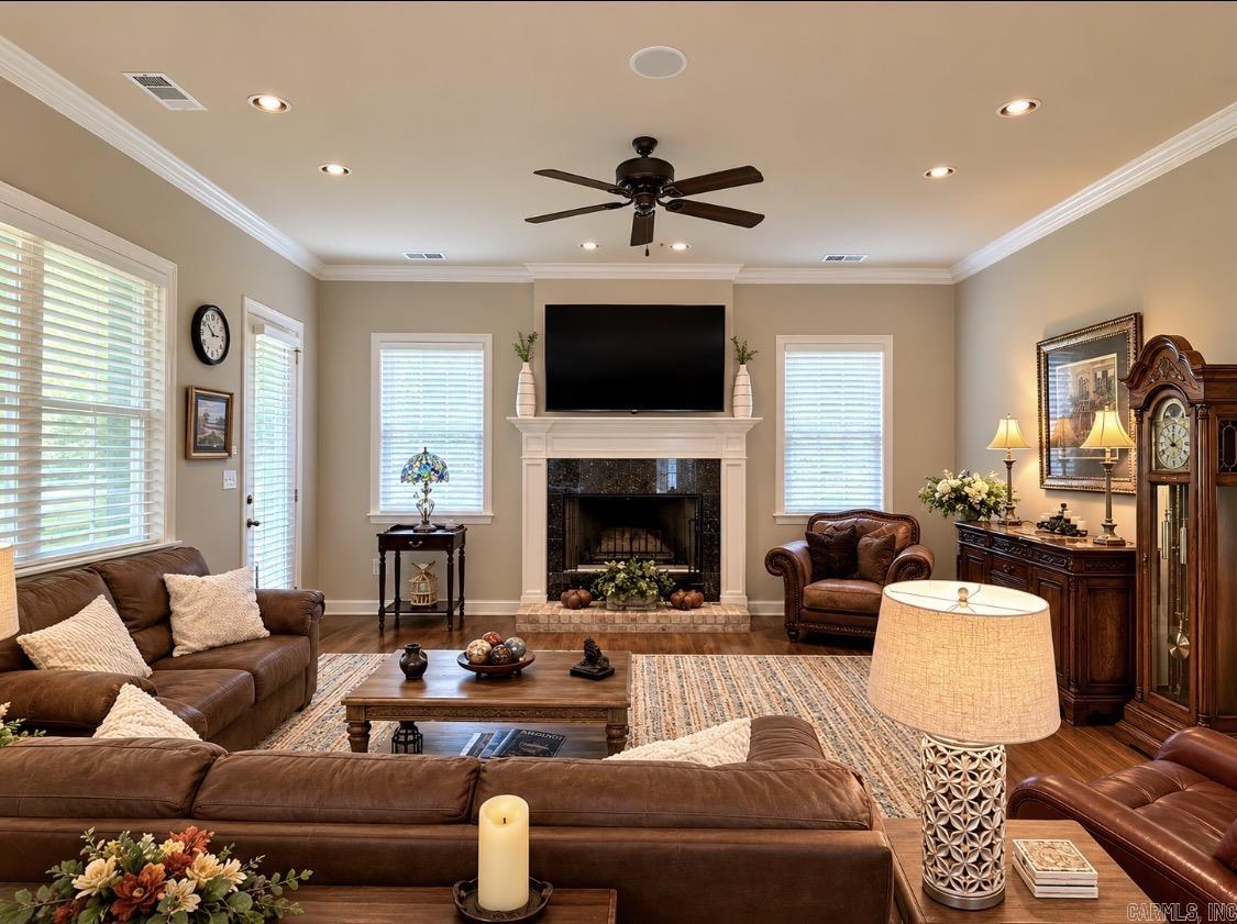 CROSBY VALLEY ESTATES - Residential