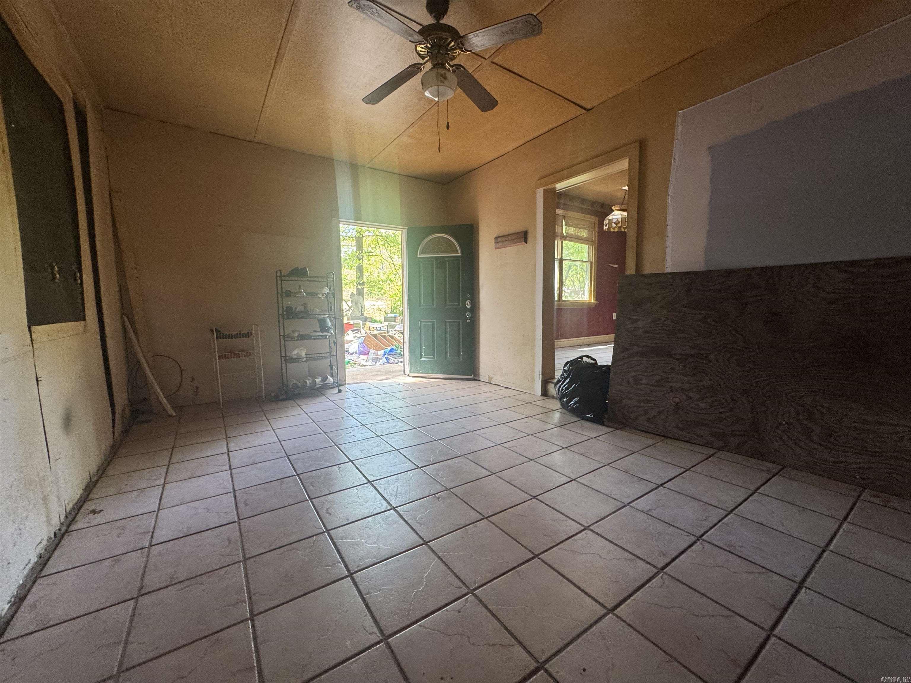 COMSTOCK - Residential
