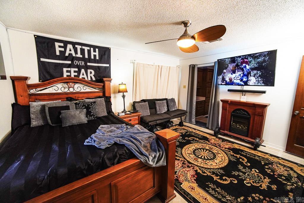 FOXWOOD J - Residential