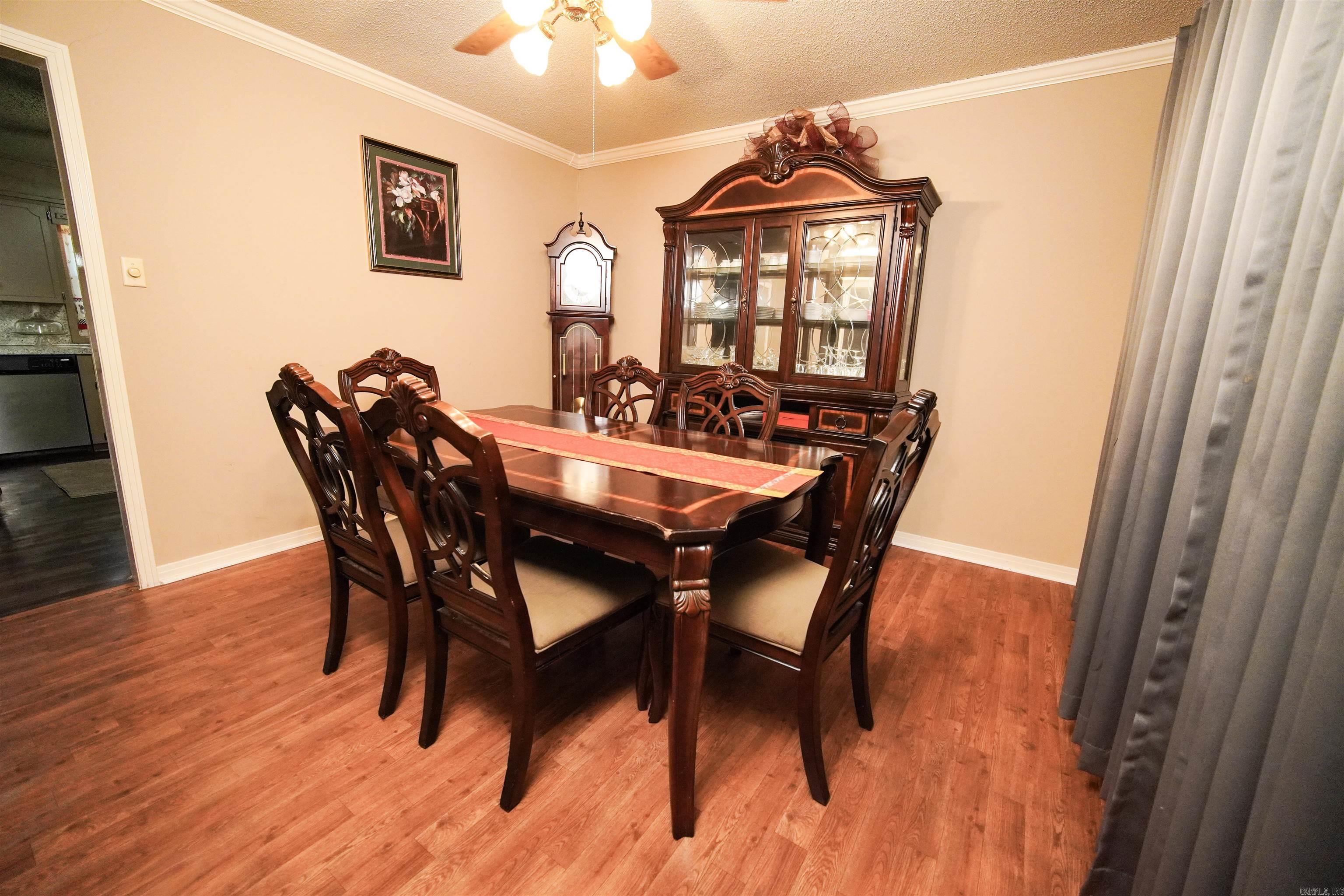 FOXWOOD J - Residential