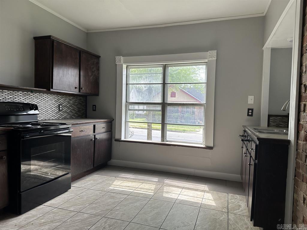 CITY OF LR L1 - Residential