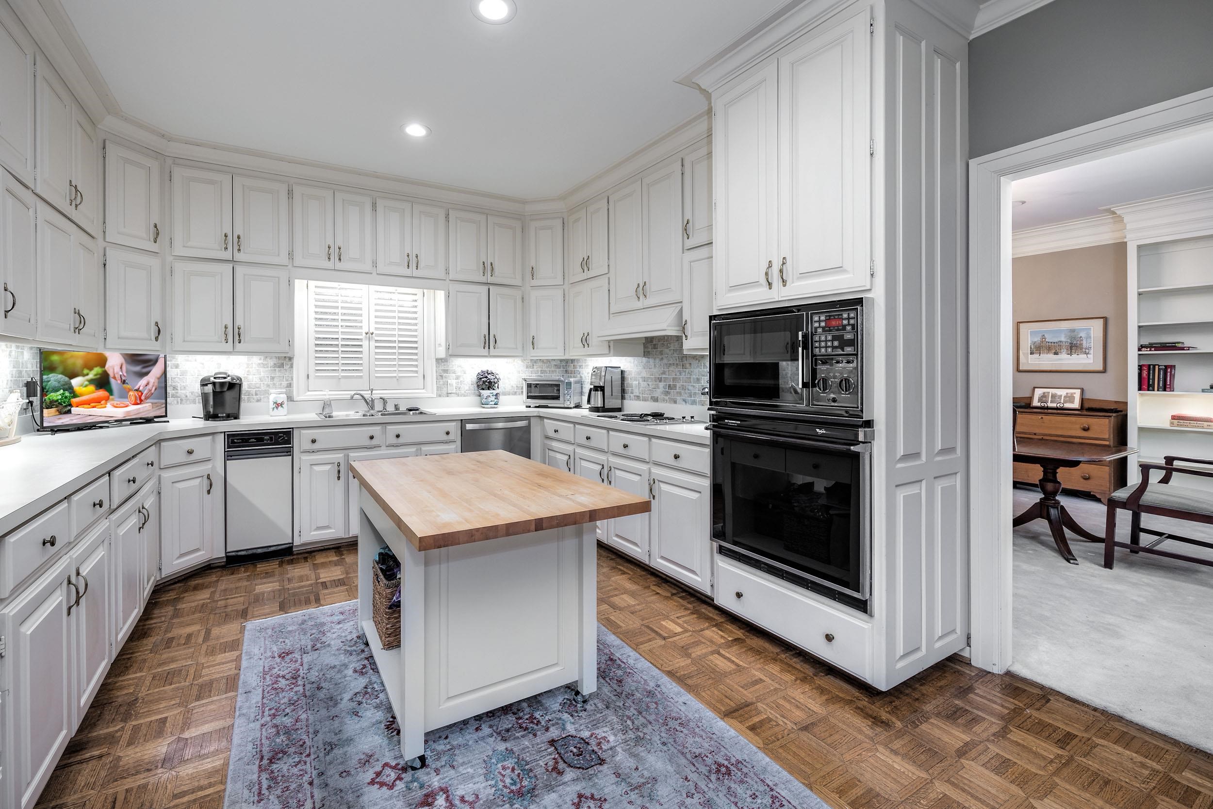 COUNTRYWOOD HPR - Residential