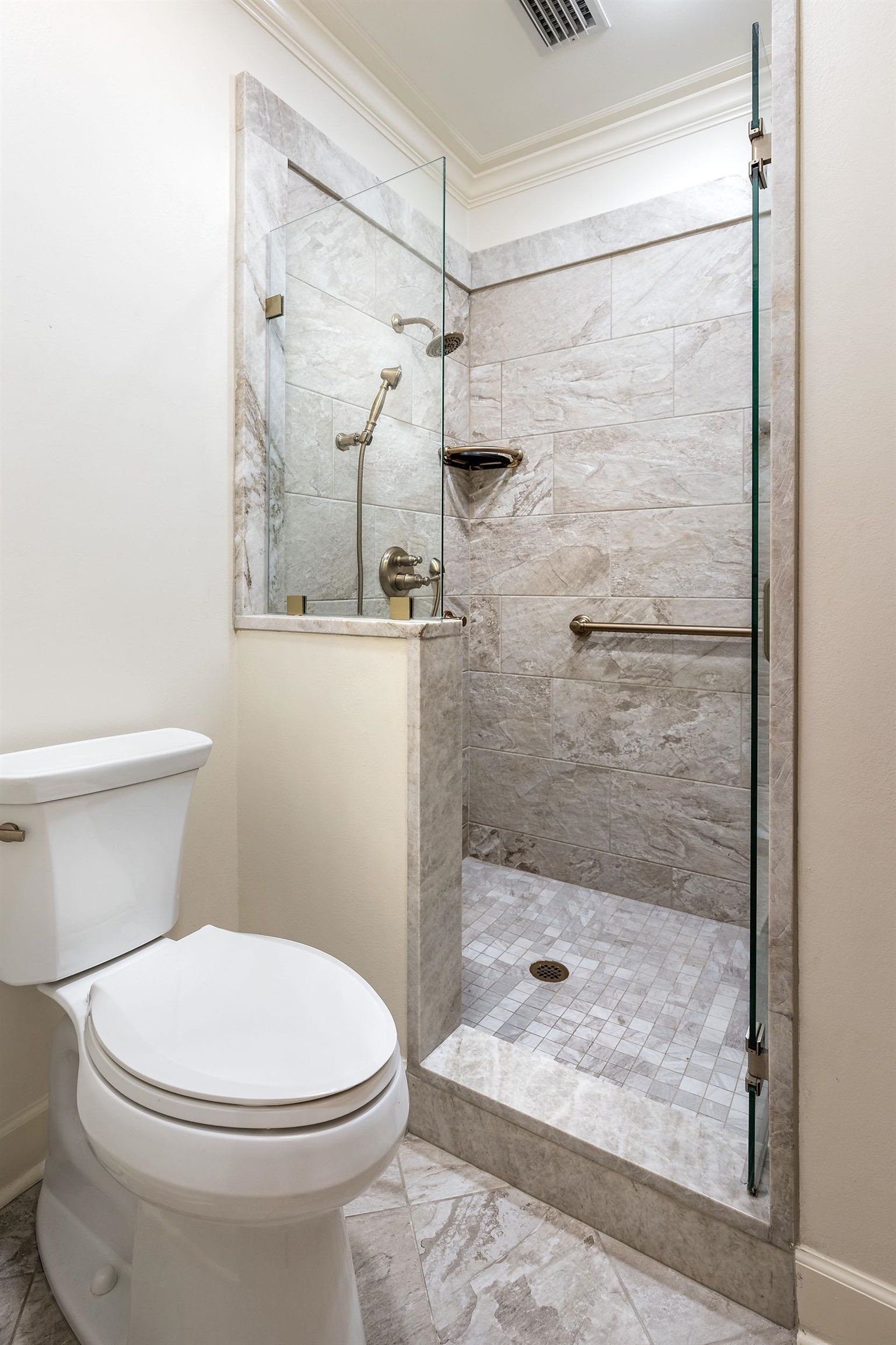 COUNTRYWOOD HPR - Residential