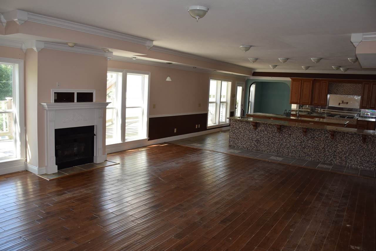 Club West Estates - Residential
