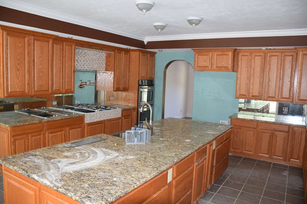 Club West Estates - Residential