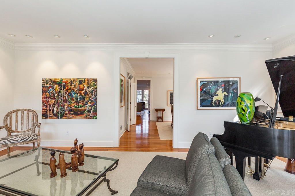 PROSPECT TERRACE - Residential