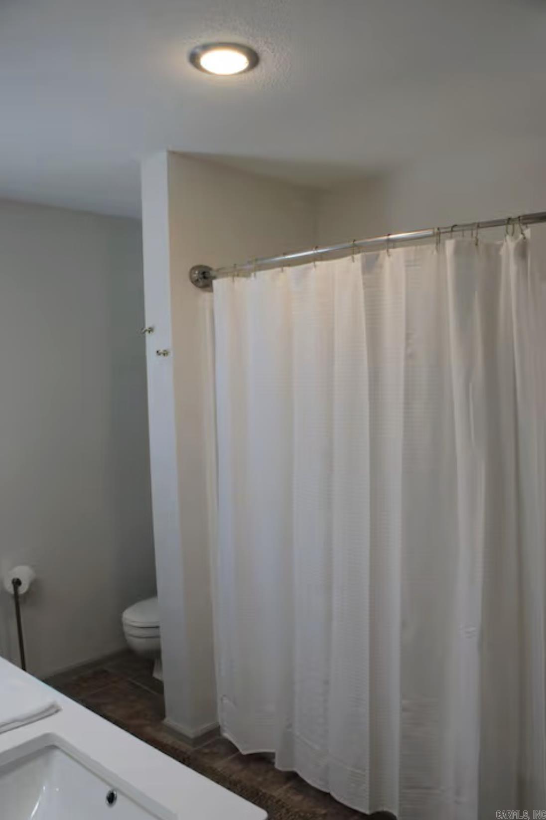 SUMMERHILL PLACE CONDOS - Residential
