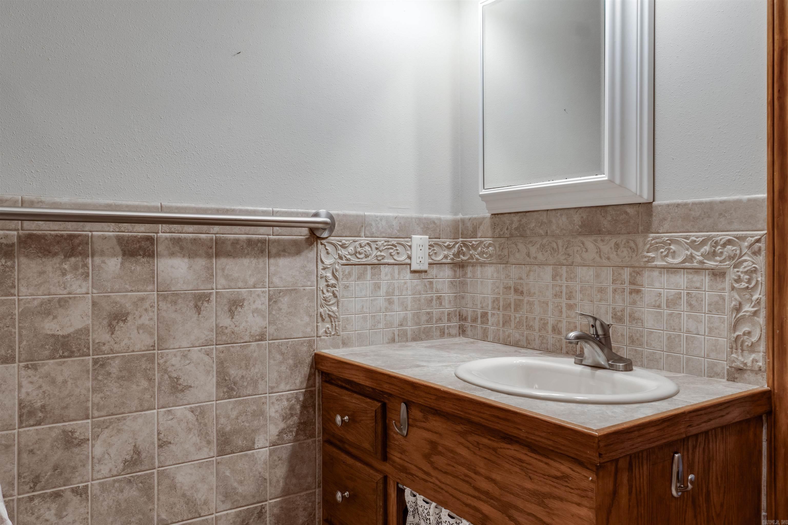 Longlea Manor - Residential