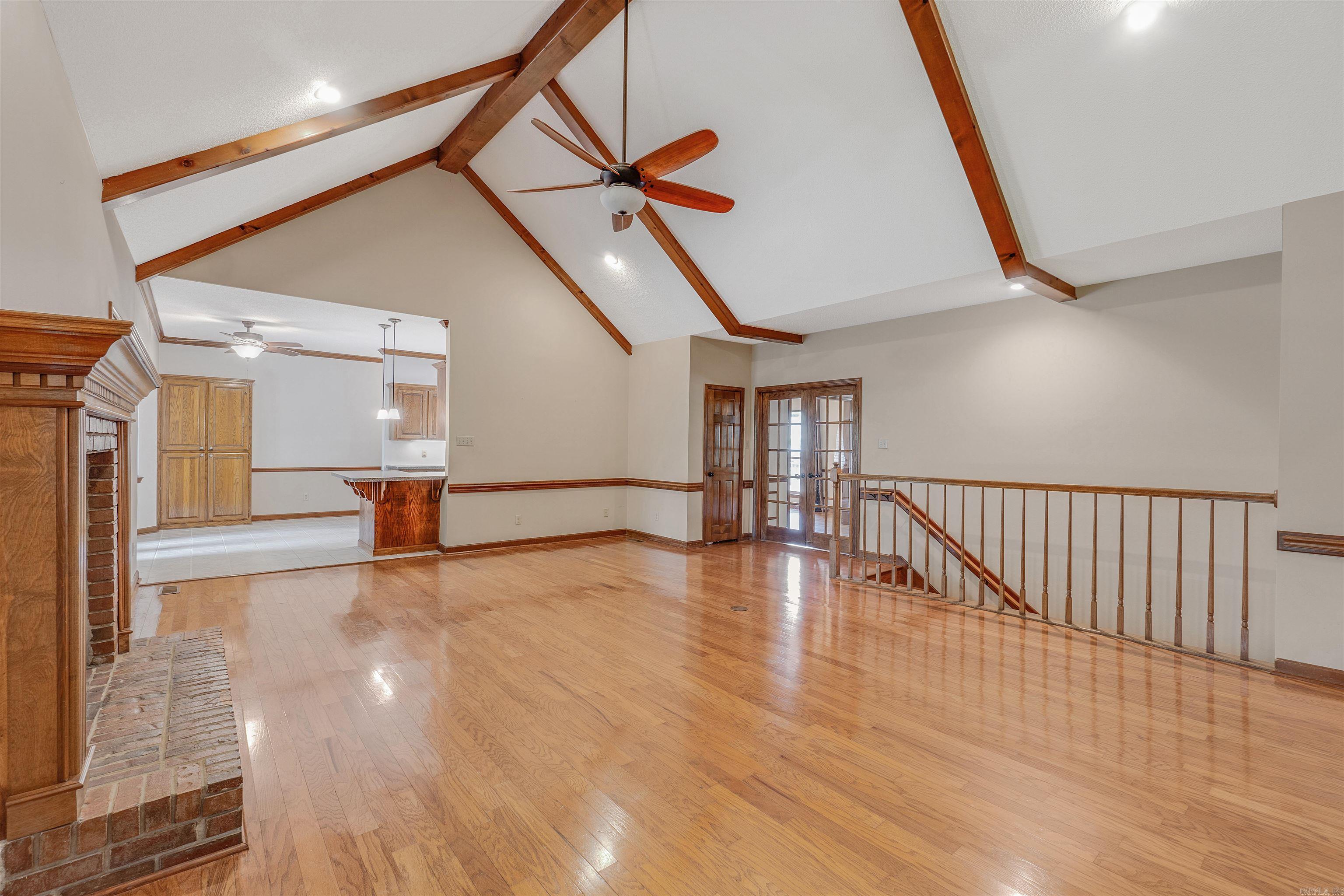 Longlea Manor - Residential