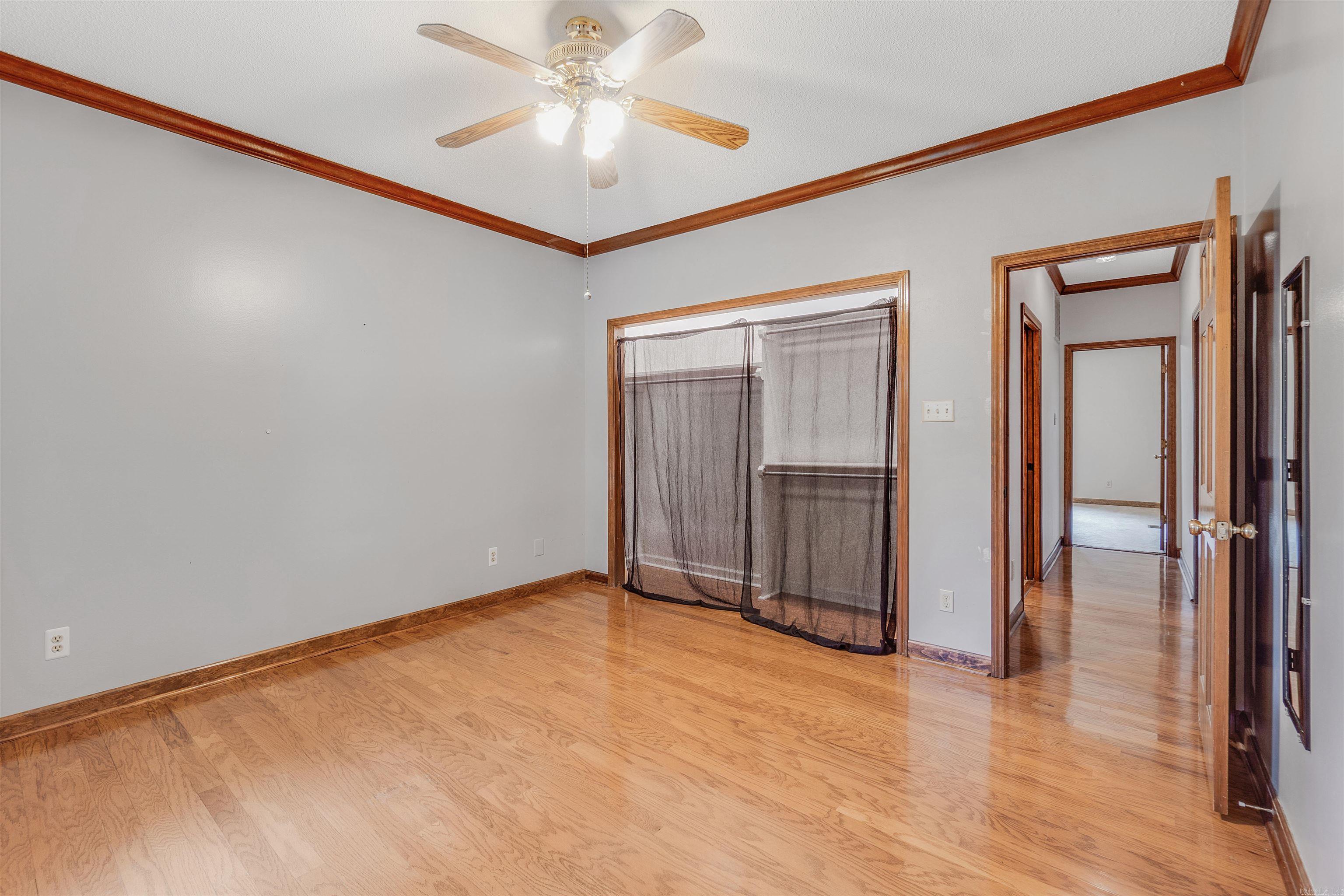 Longlea Manor - Residential