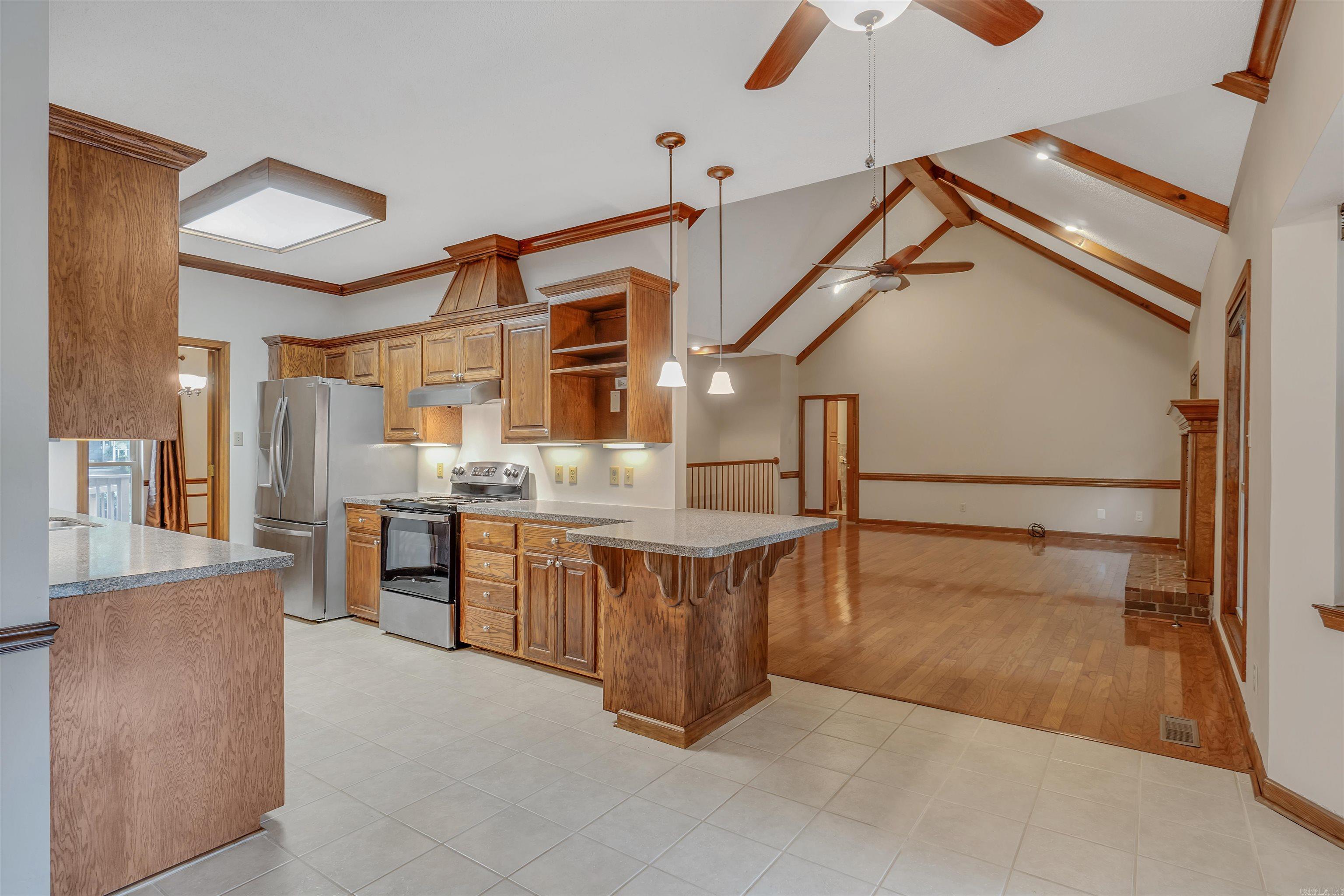 Longlea Manor - Residential